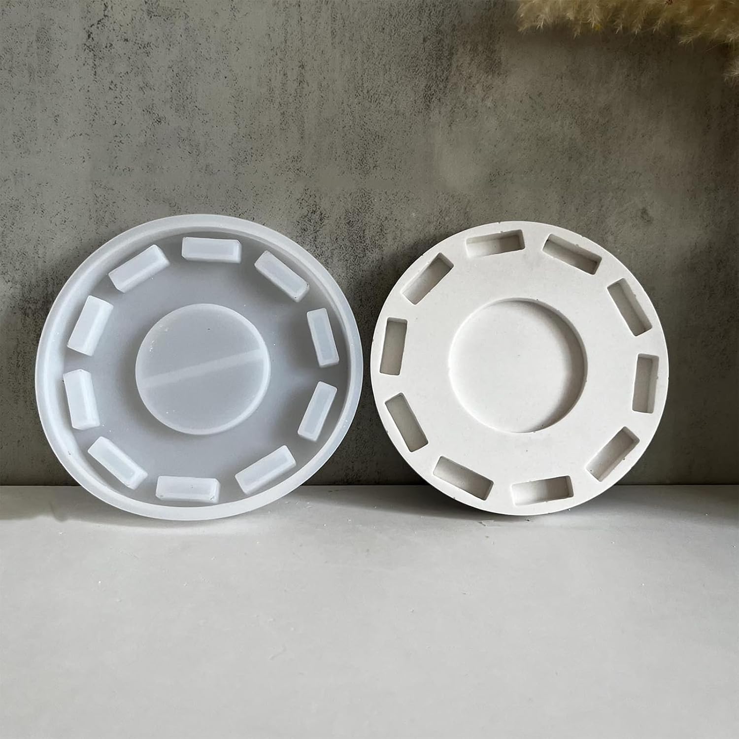 小さな家のフォームを作るための家のシリコンキャストモールド。ラブアクセントでユニークなキャンドルと石膏の装飾を作りましょう。