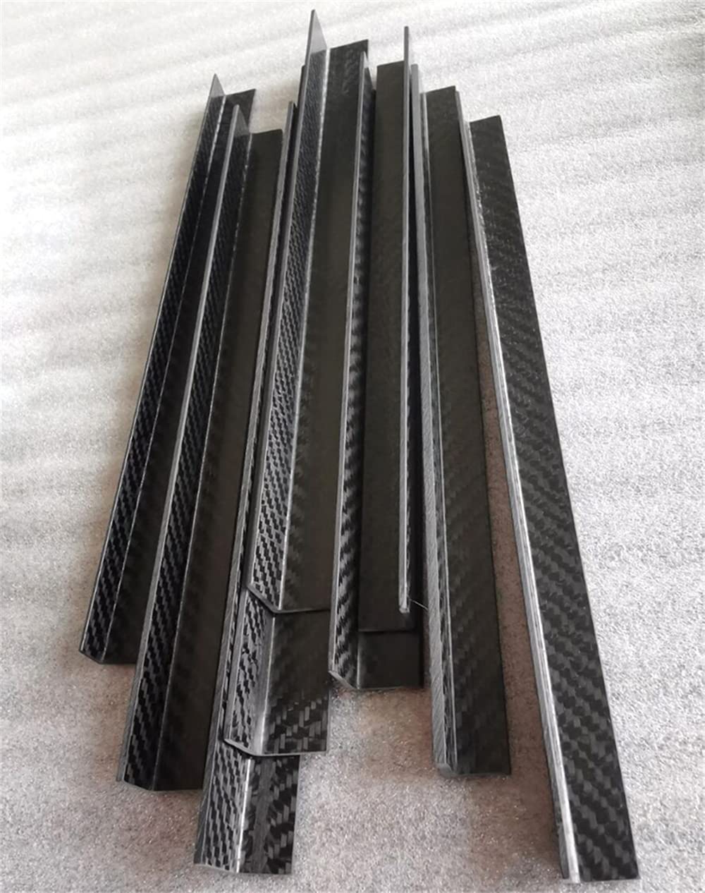Cornières en fibre de carbone Profil en L Protège-coins industriels pour travaux de construction (40 * 40 * 2.5 * 1000mm)