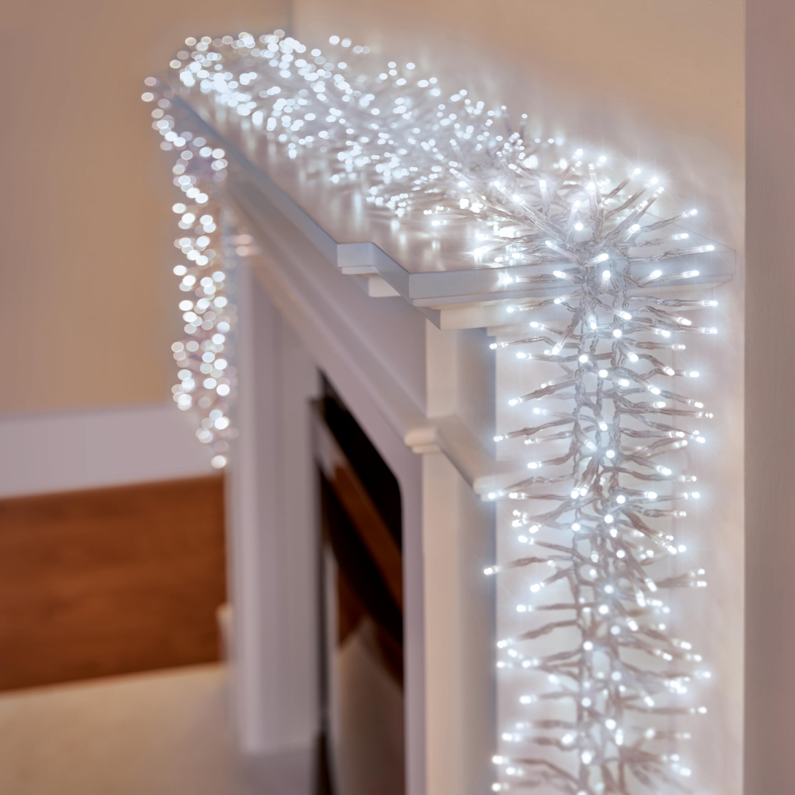 Premier 25m 2000 LED Cluster Christmas Lights – Multi Action Indoor Decoration with Timer – White