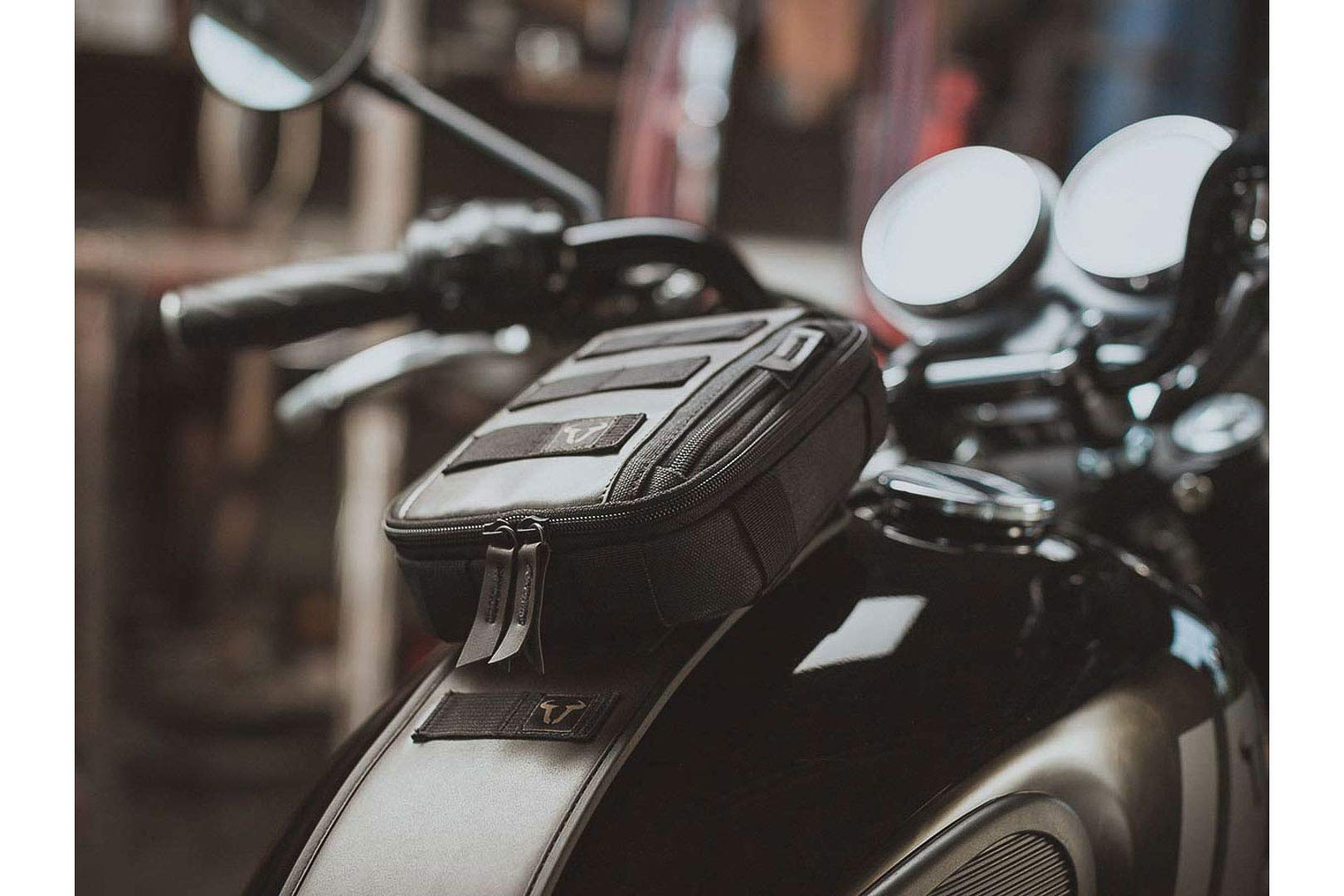 Amazon | SW-MOTECH Legend Gear タンクストラップ SLA Moto-Guzzi V7