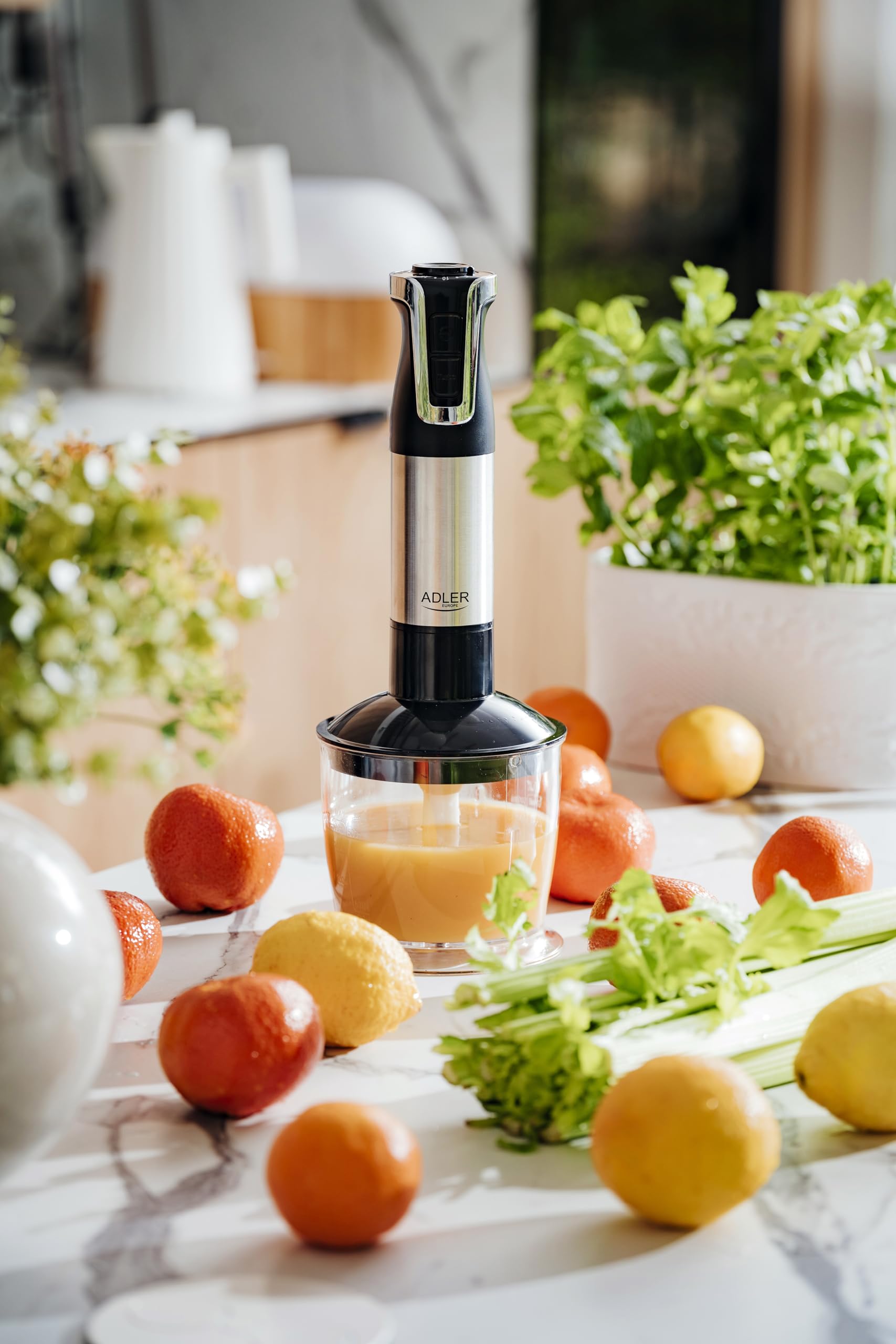 ADLER EUROPE Hand mixer set, 1800 W power with 20 speeds and turbo, 4 stainless steel blades, chopper 600 ml, measuring cup, 700 ml, whisk, milk frother, quiet and ergonomic