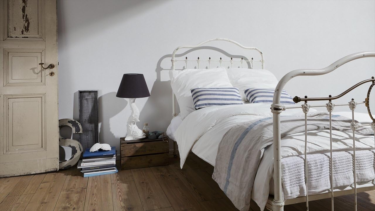 A.S. Création Meisterplutz 334442 3344-42 Non-Woven Wallpaper 15 m x 0.53 m White Made in Germany