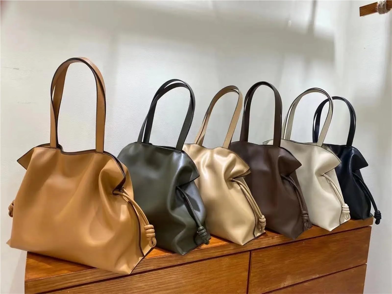 Leder Extra Große Umhängetaschen Frauen Handtasche Bucket Bag Designer String Tote für Büro, Schule, Einkaufen, Reisen(White)