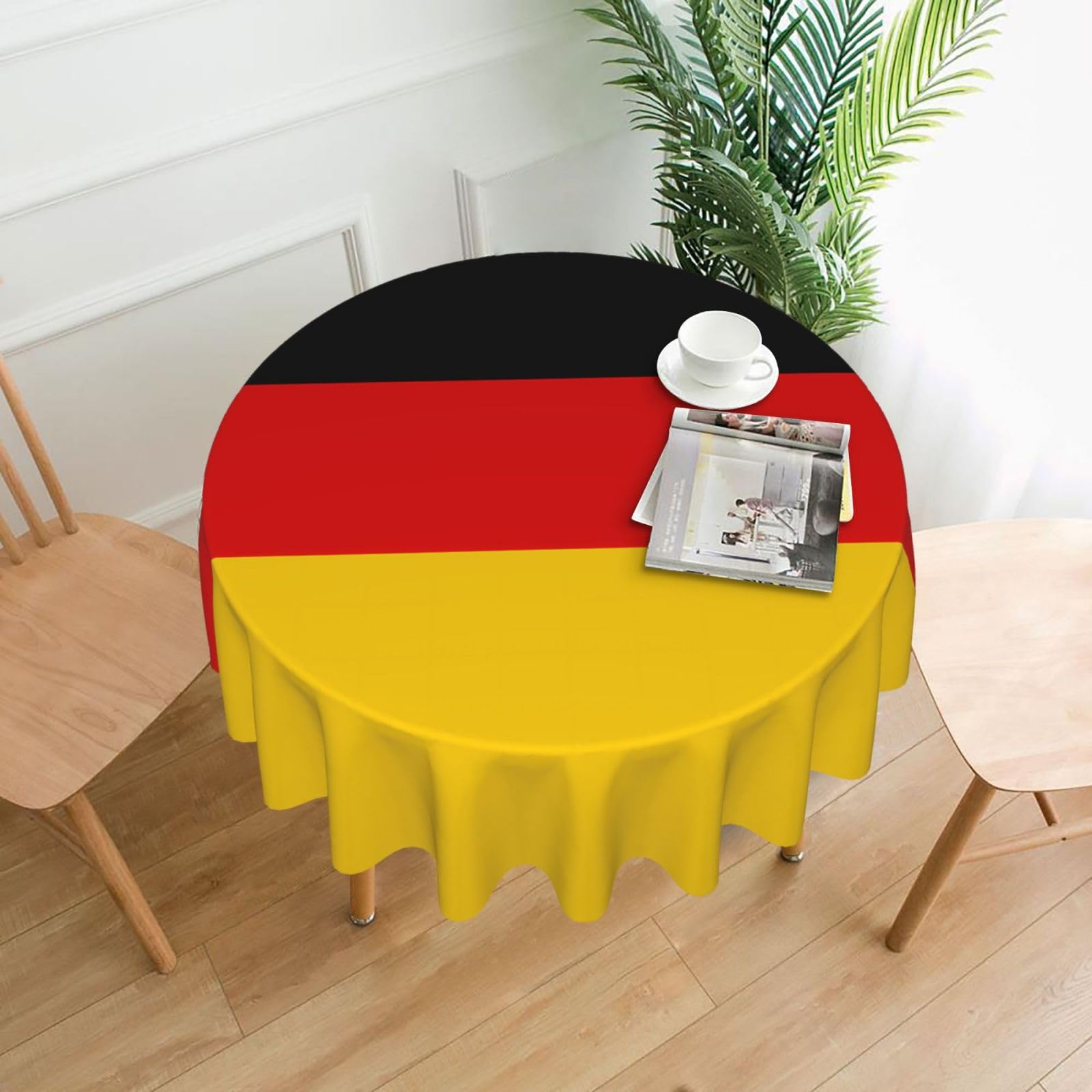 HLBSDM German Flag Printed Practical Round Tablecloth, Durable, Suitable for Home, Restaurant, Hotel, Gathering, and Decorative Table Covers