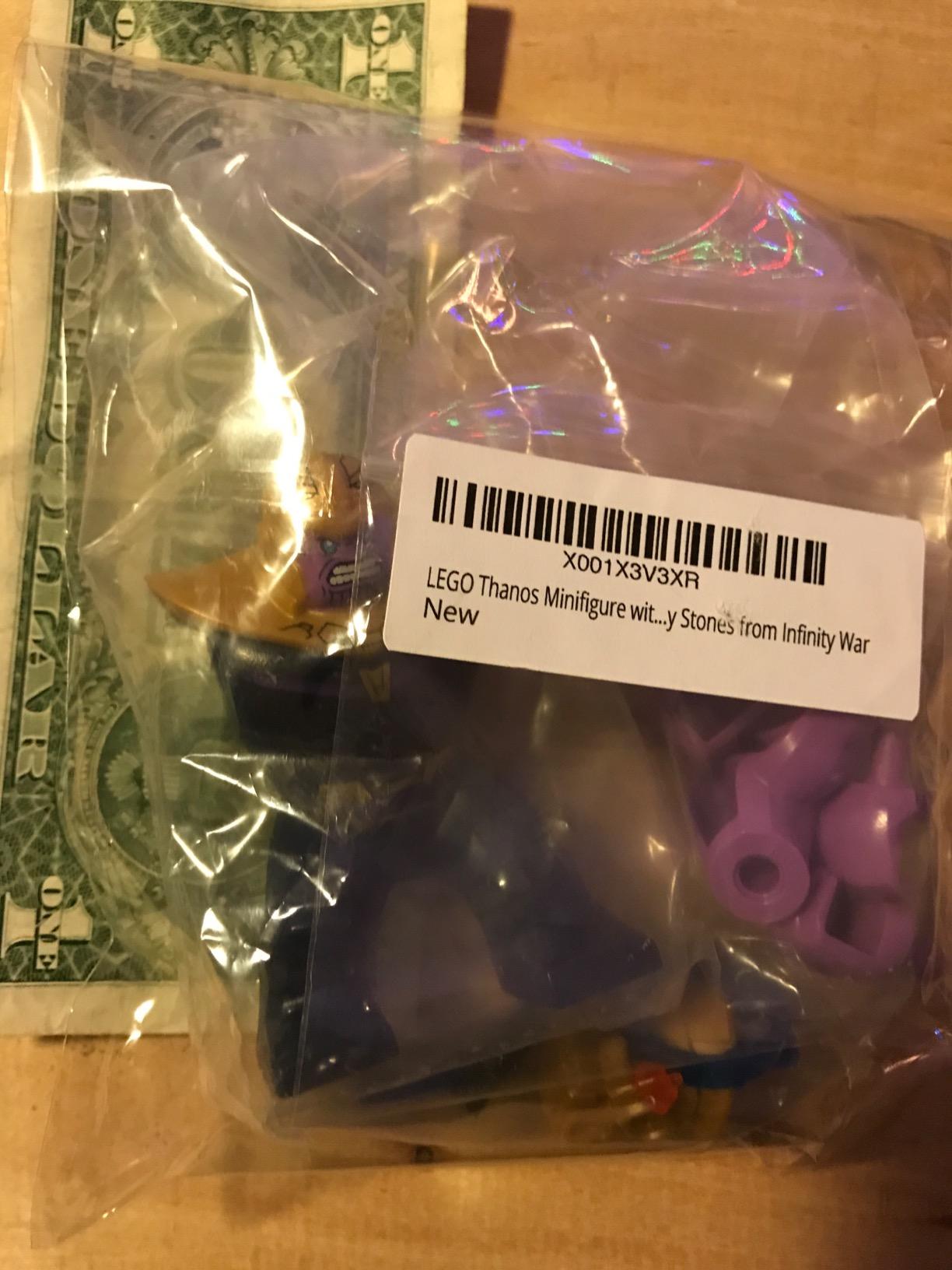 Amazon.com: LEGO Thanos Minifigure with Gauntlet and 6 Infinity Stones ...