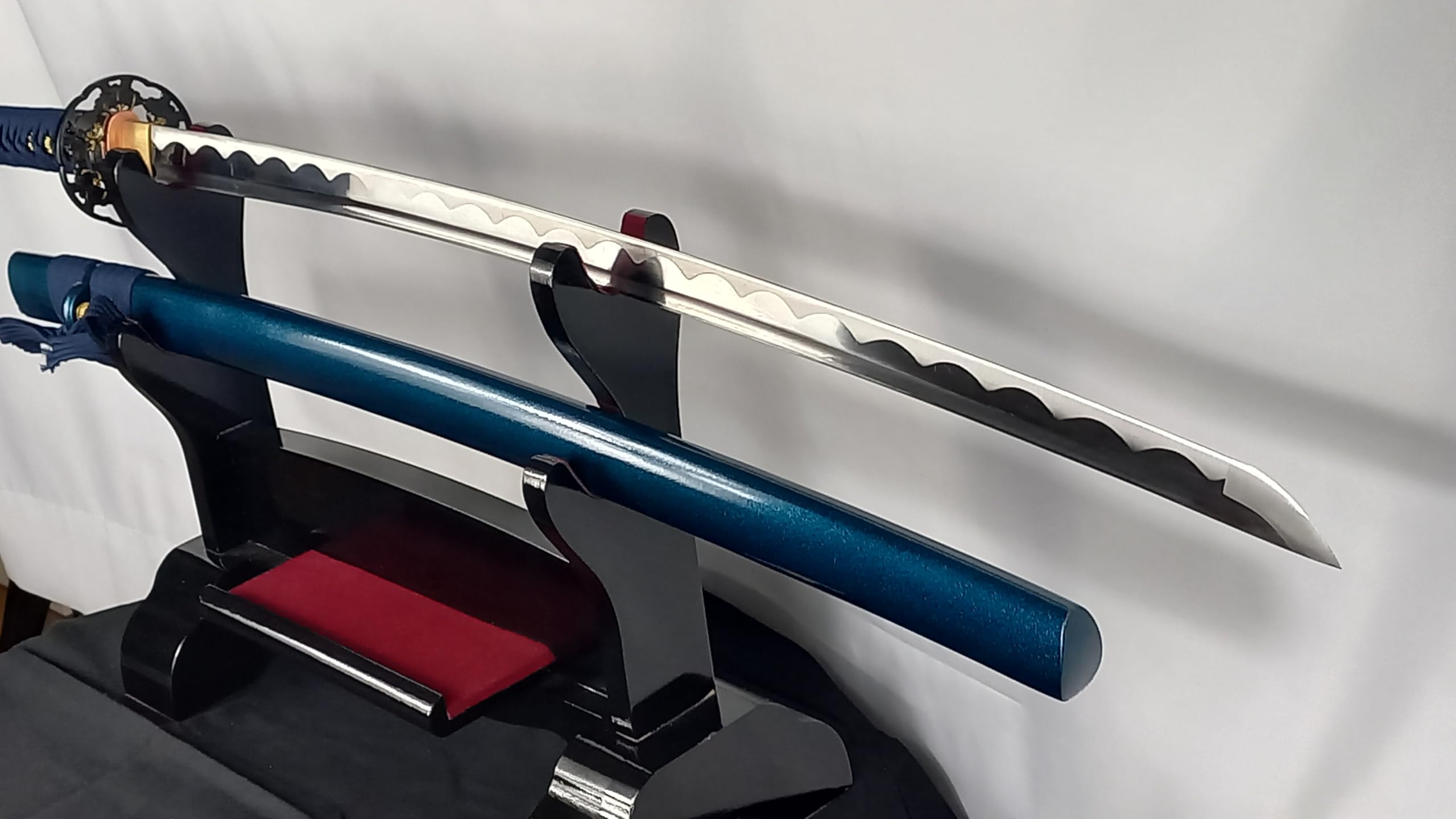 Katana Schwert echt Samurai Schwert aus Stahl mit Einer Scheide für Schnittübung für Sammler Dekoration oder als Geschenk