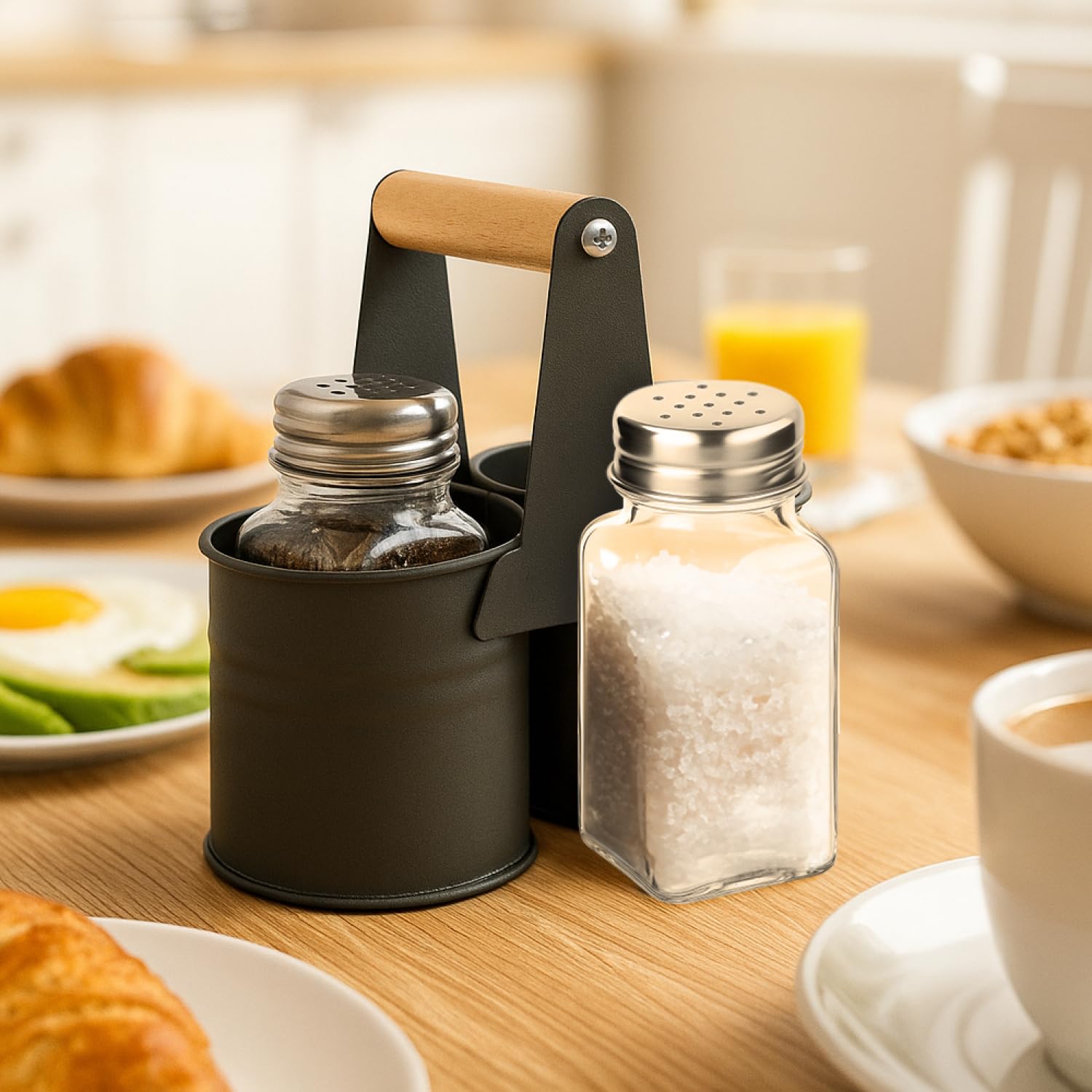 com-four® 36-teiliges Gewürzstreuer Set aus Glas - Salz und Pfeffer mit passender Halterung aus Metall - Gewürzgläser mit Schraubdeckel für Küche und Gastronomie (12 Stück - Mit Halterung)