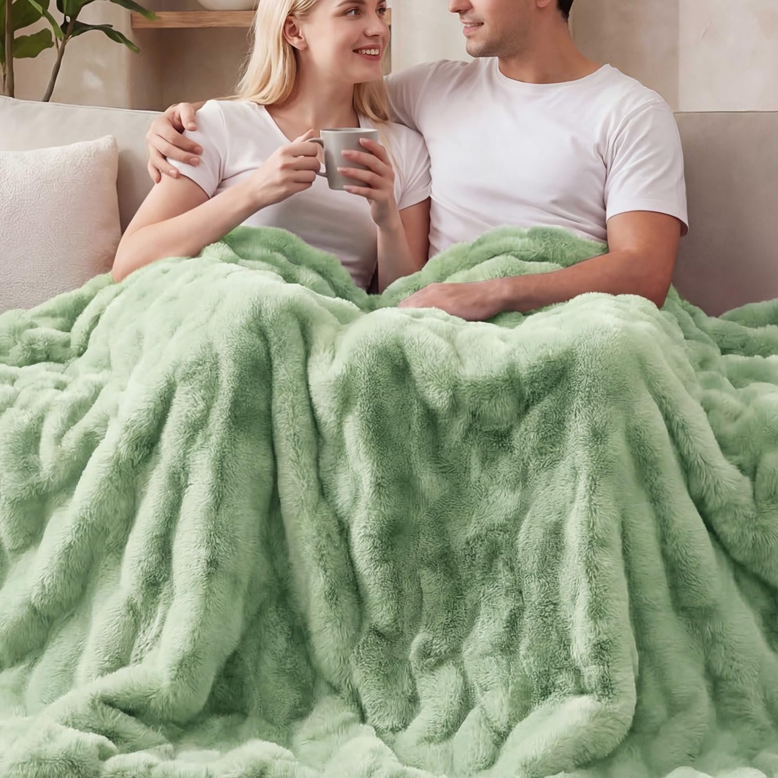Orinova Sage Green Fluffy Furry Comfy Cozy 152X203cm Faux Fur Blanket Ultra Soft Fuzzy Throw For Living Room Bed Home Gifts 860 Gsm