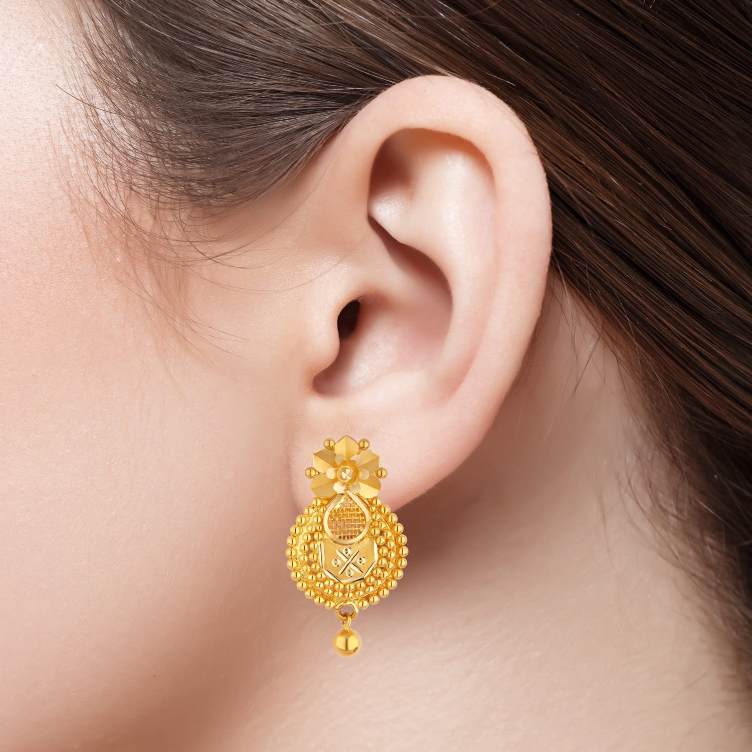 Studs & Tops | Tanishq Online Store