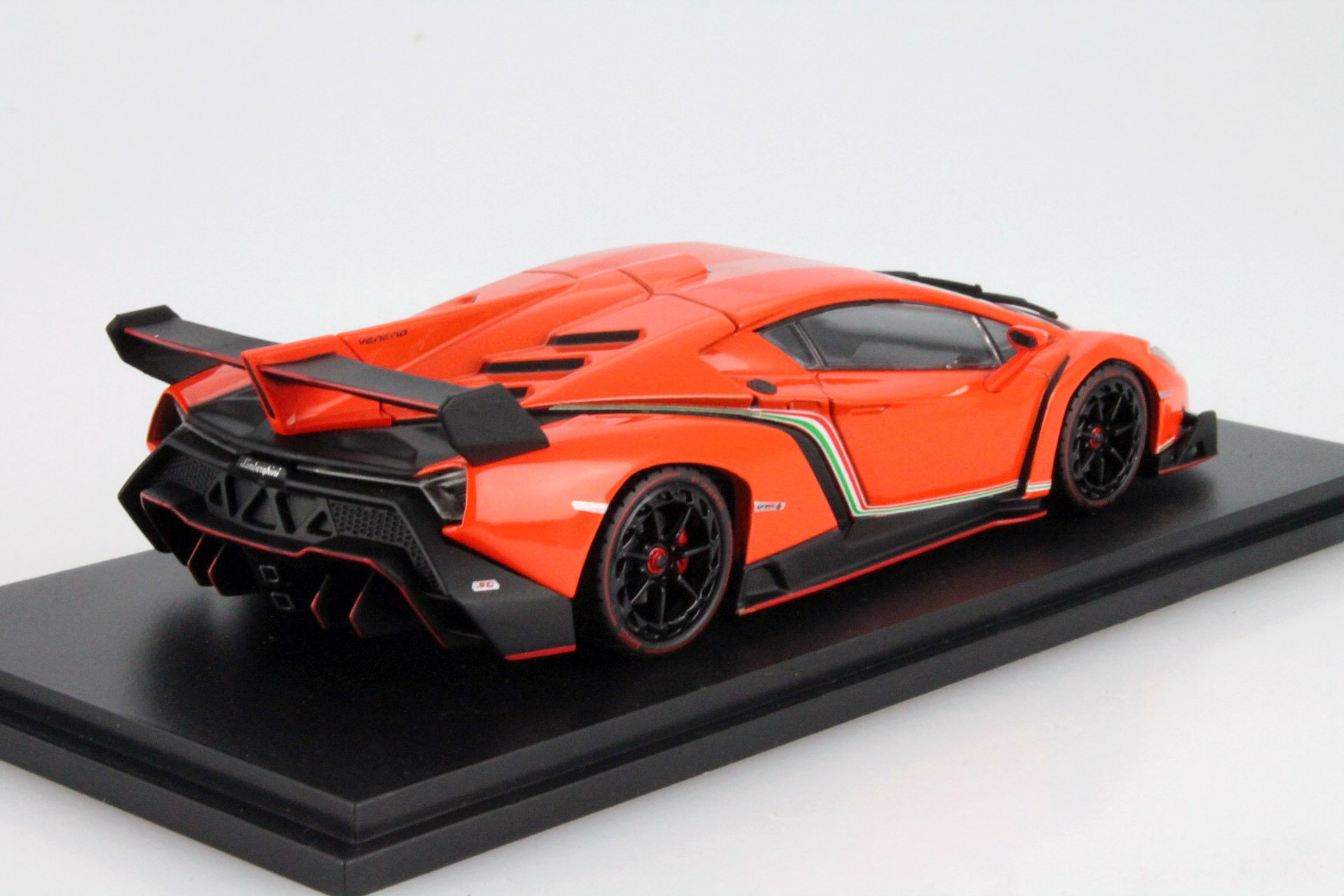 Amazon.co.jp: 京商オリジナル 1/43 Lamborghini Veneno