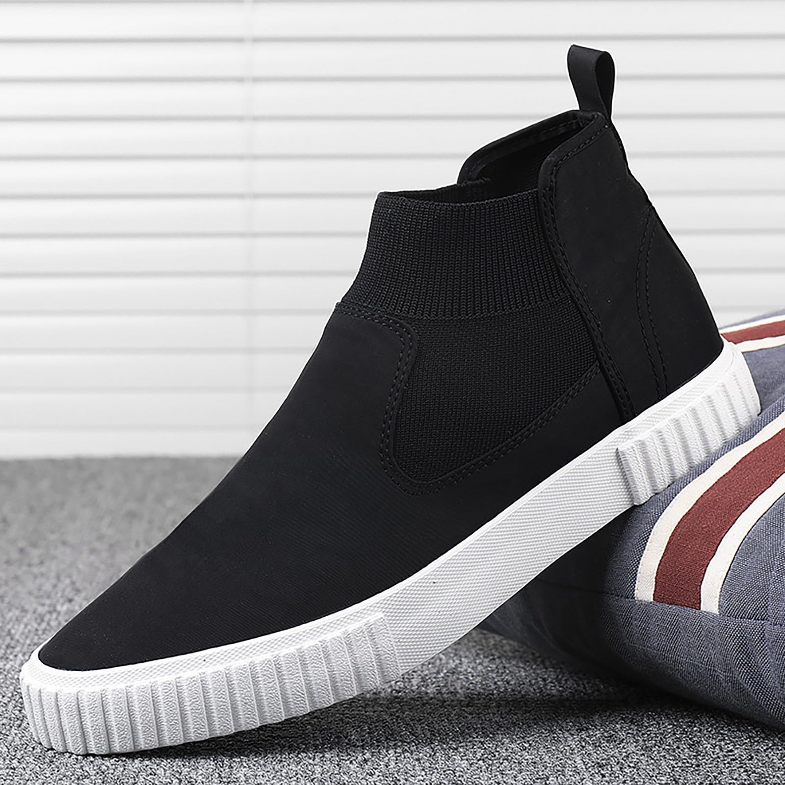 Sneaker & Sportschuhe für Herren Herren Freizeitschuhe Sommer Leicht Walkingschuhe Bequeme Joggingschuhe Atmungsaktiv Skaterschuhe Slip On Turnschuhe Modische Schlupfschuhe