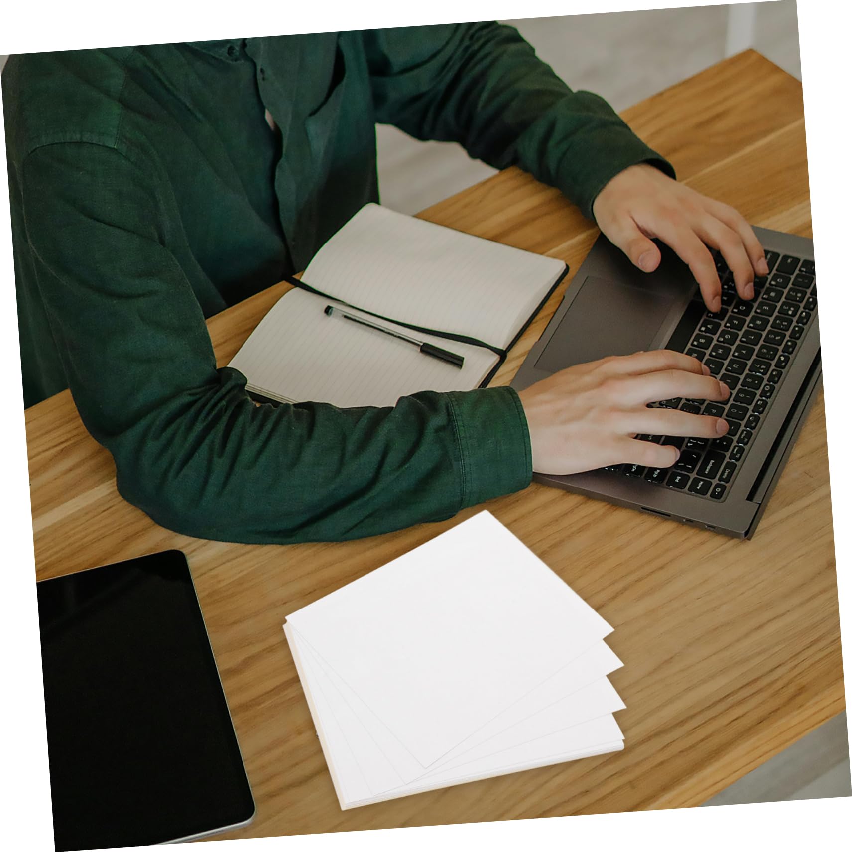 Etichette Adesive Grandi A5 150 Pezzi, Carta Bianca, Scrivibili | Superficie Liscia per Scrittura e Stampa, Uso per Archiviazione e Logistica, Formato Pratico