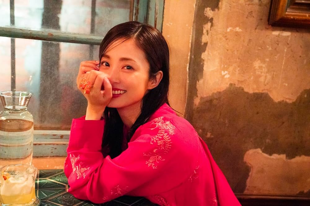 Amazon.co.jp: 上戸彩写真集 Midday Reverie : 上戸 彩, 川島 Amazon.co.jp: 上戸彩写真集 Midday Reverie : 上戸 彩, 川島