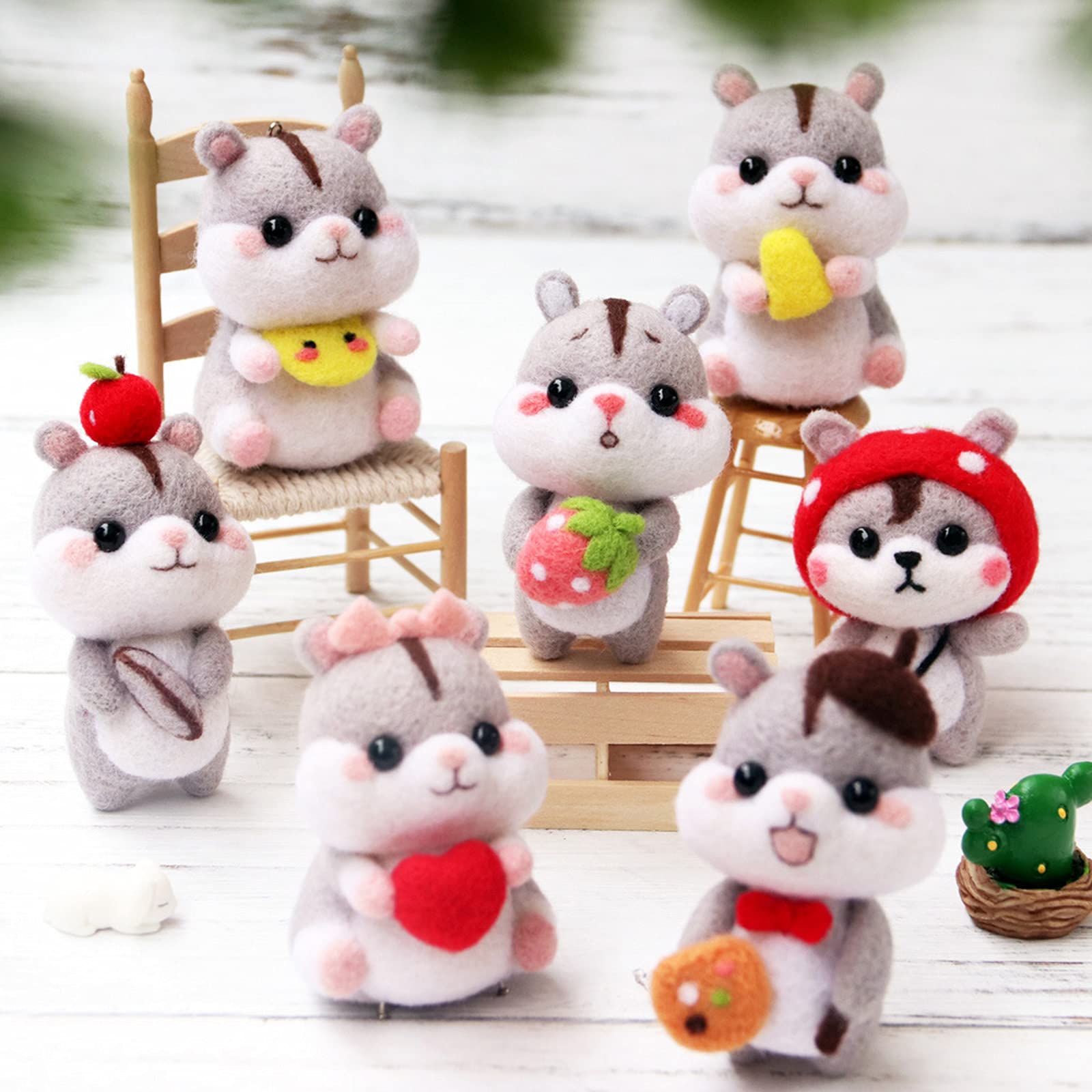 Joyeee Forniture per infeltrimento ad ago per principianti, kit di attrezzi per lavori artigianali in feltro di lana, schiuma ad alta densità, Animale carino fai-da-te, regalo di Natale