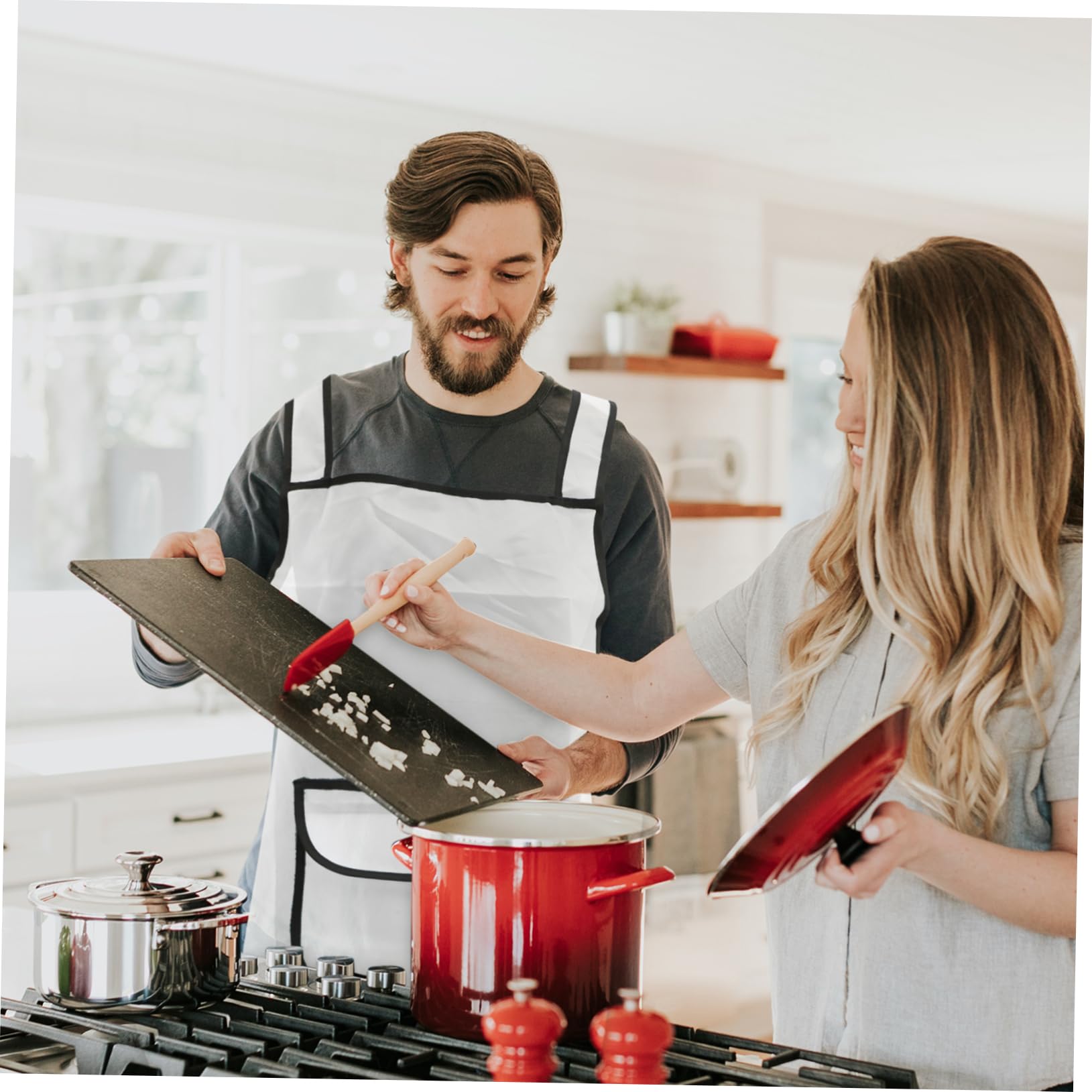 Garneck Oil Proof Work Apron Tpu Vinyl for Cooking Kitchen Supplies Dishwashing Stain Resistant