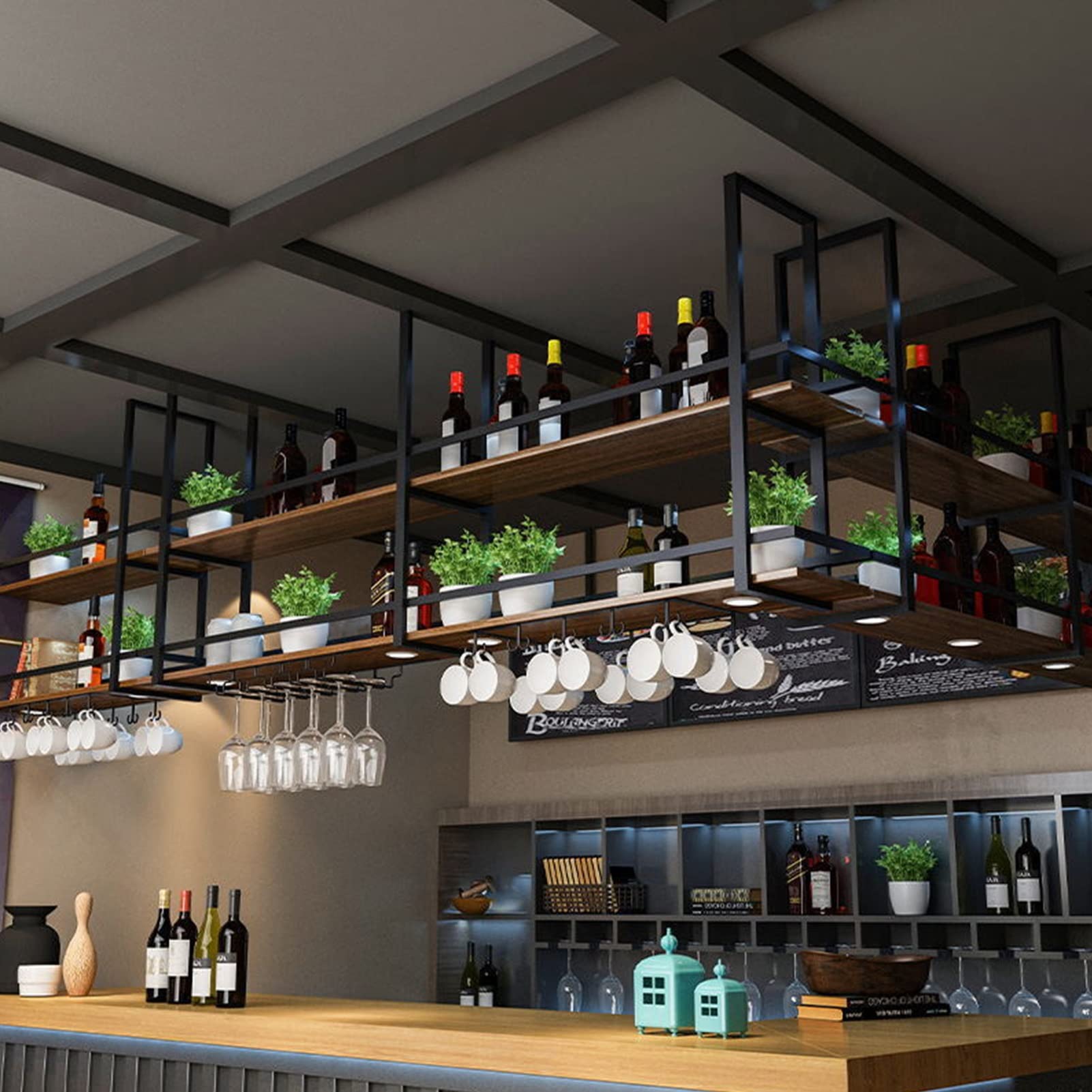 Supports à verres à vin de plafond pour un bar de salon industriel et convivial
