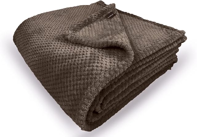 Bear & Panda Waffle Flannel Fleece Mink Throw - Sofa /Bedspread/ travel Blankets  Honeycomb Super Soft, light-weighted, Warm, Cosy Large Size Single, Double, King - Chocolate , Double (150x200cm)