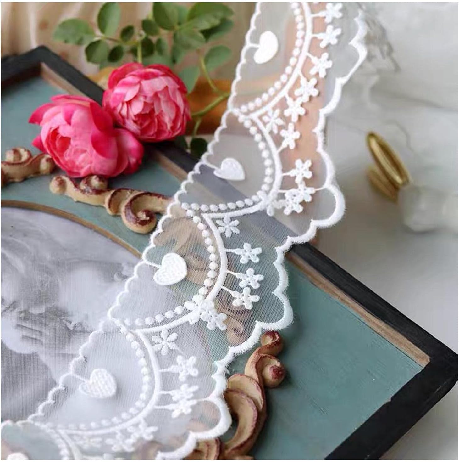 SuiGlory Lace Trim Ribbon, Heart Embroidery Sewing Lace Trim for DIY Craft Sewing Wedding/Bridal Decoration Home Decoration Packaging, 5 Yards (White) : Arts, Crafts & Sewing