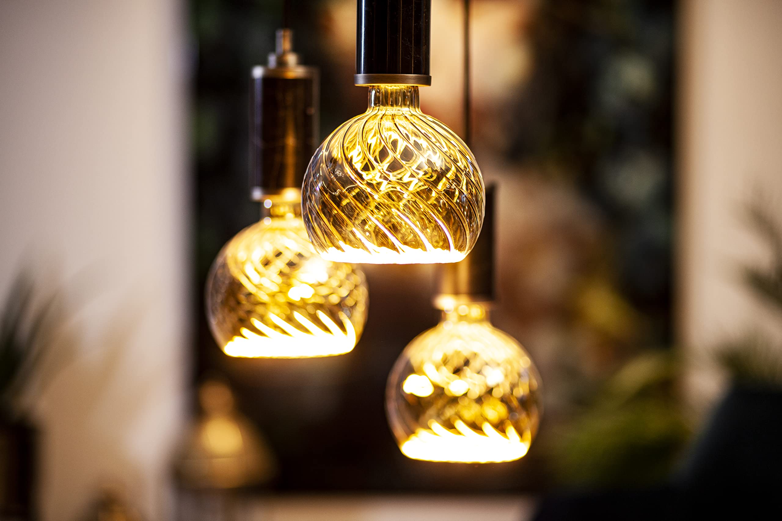 SEGULA Bombilla LED de filamento, diseño flotante, 150 mm, color gris ahumado, regulable, E27