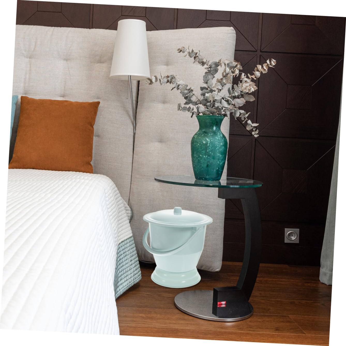 Pp Plastic Urinal Bucket with Lid Portable and Durable Suitable for Elderly Children Pregnant Women