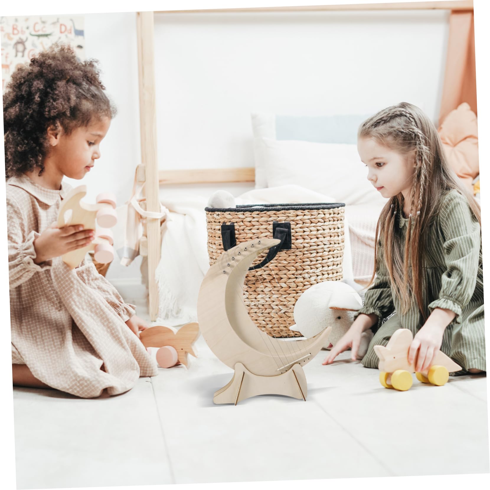TOYANDONA Arpa de Madera de 7 Tonos Forma de Luna, Instrumento Musical Portátil para Principiantes Diseño Creativo y Sonido Melodioso y Brillante