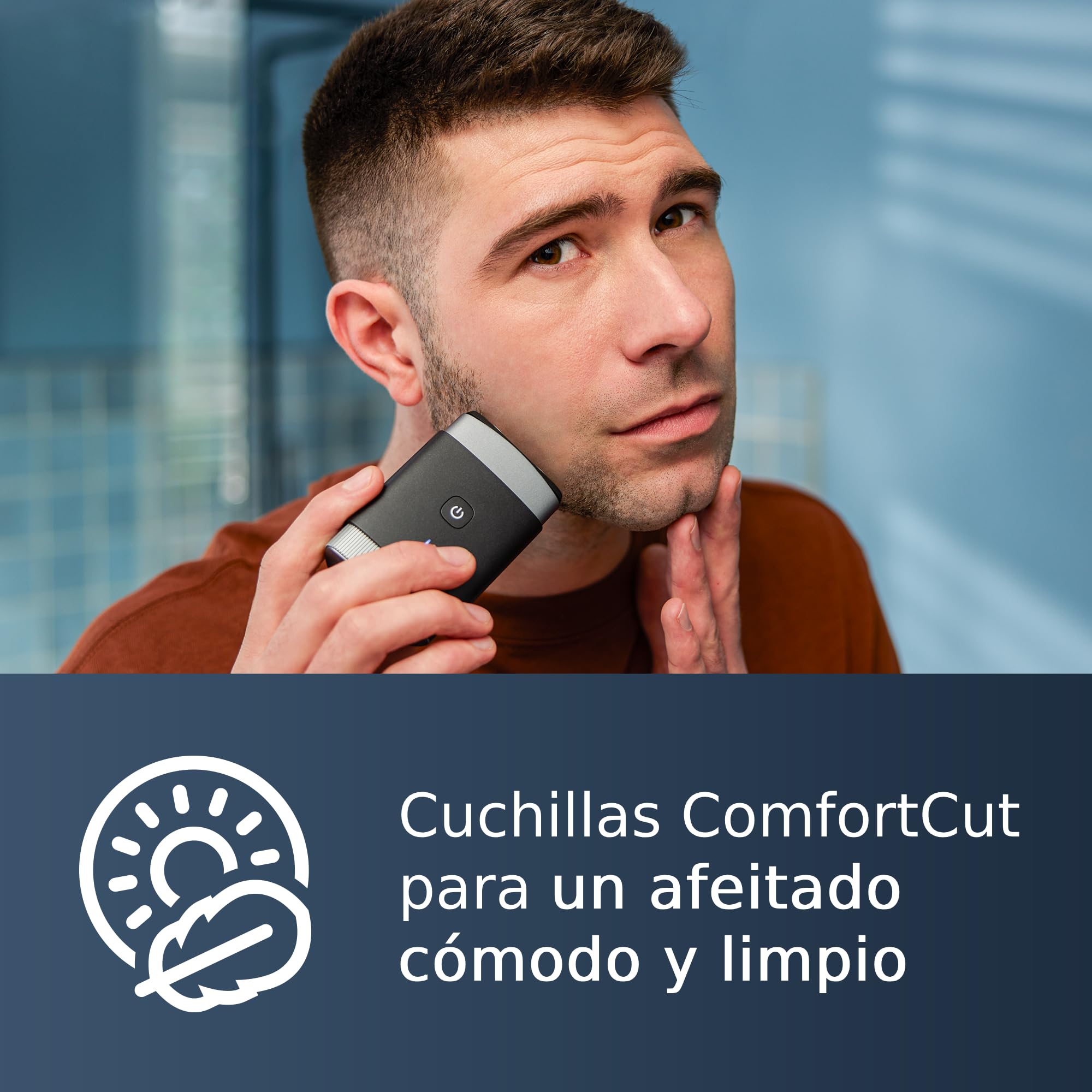 Philips Afeitadora Portátil, Afeitadora Eléctrica en Seco y Húmedo de Viaje para hombre, Sistema de Cuchillas ComfortCut, Cabezales flotantes 3D, Diseño compacto, Batería potente, Modelo PQ888/06