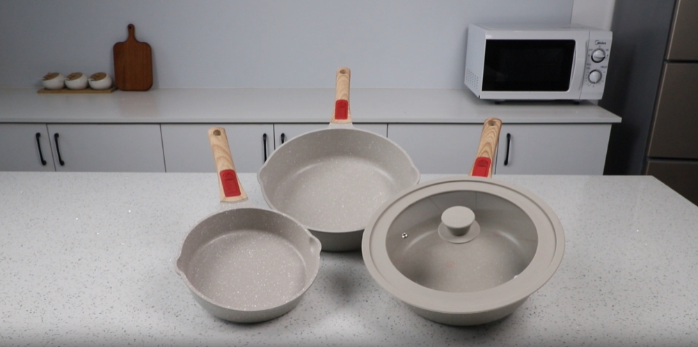 Set 5 Padelle Antiaderenti Con Manici Amovibili - Nero, 20/24/28 Cm