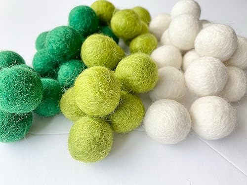 Miniatura 2 de 2.5 cm handmade felt balls - Bulk Quantity: 50 - St Patrick's Day Colors: Emerald Green, Lime Green, White - 100% Wool Poms for Crafts, Garland