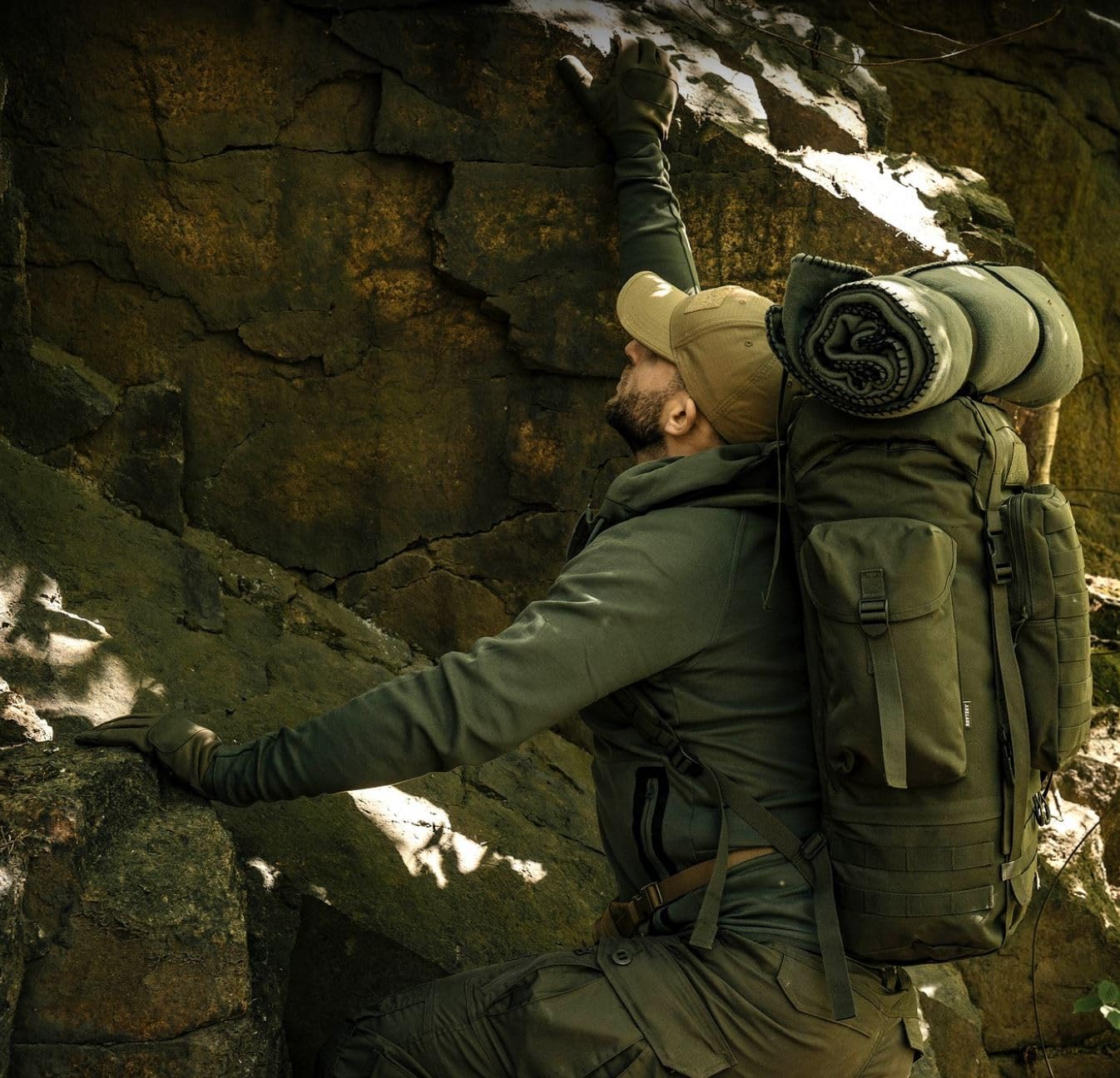 Tactical Fortex 65L Mochila Táctica – Oliva | Gran Mochila Militar & Trekking Hombre | Con Sistema MOLLE, Funda Impermeable | Ideal para Senderismo, Camping & Expediciones | 67×40×25 cm