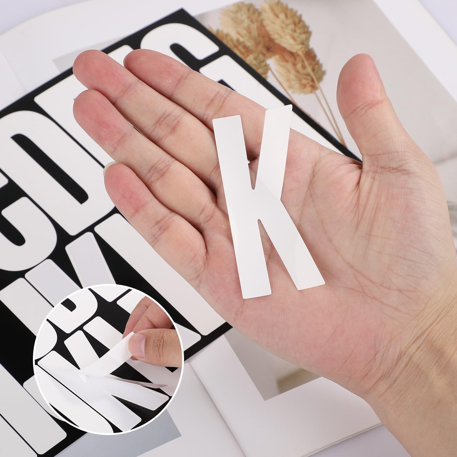 32 Fogli / 336pz Lettere Autoadesive Grandi, 10cm Adesivi Lettere Alfabeto In Vinile Maiuscole Adesivi Con Numeri E Lettere Per Cartelloni Bacheche Artigianato Decorazioni Per La Casa (Nero - Foto 3