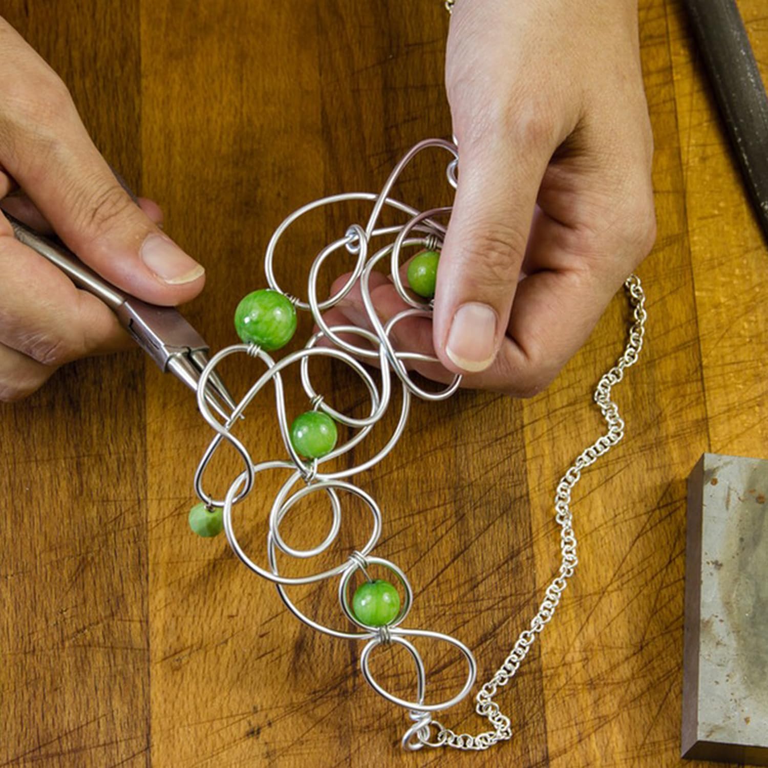 4 Roll 2 mm Anodized Aluminum Bonsai Training Wire, Each Roll 98 Feet Anodized Aluminum Bonsai Plant Wire, Wire for Crafts, Sculpting, Home Decoration(Total 392Ft)