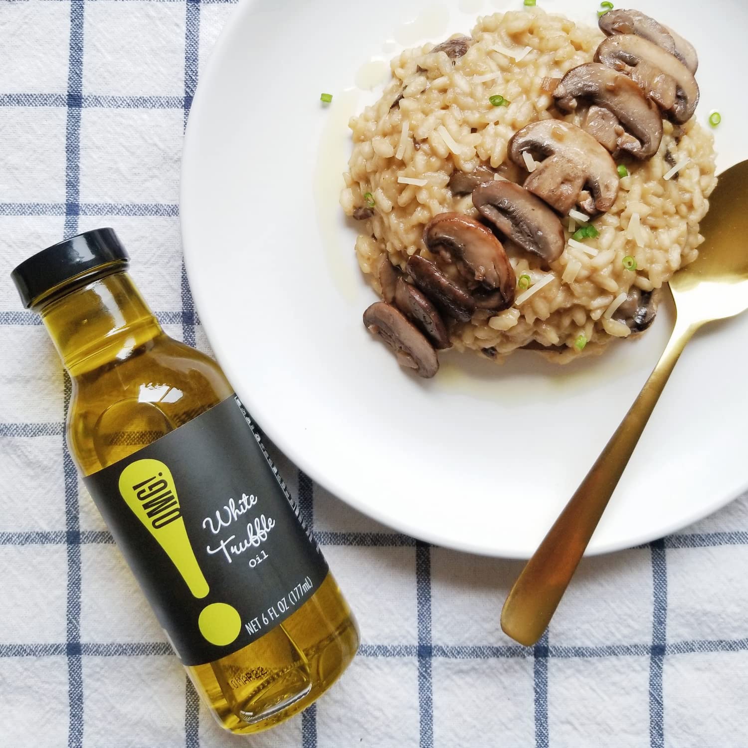 OMG! Gourmet Basil Garlic Parmesan Dipping Oil | As found in Pike Place Market (Delicious, Perfect for breads, veggies, salads, and marinades), 375ml/12.7oz