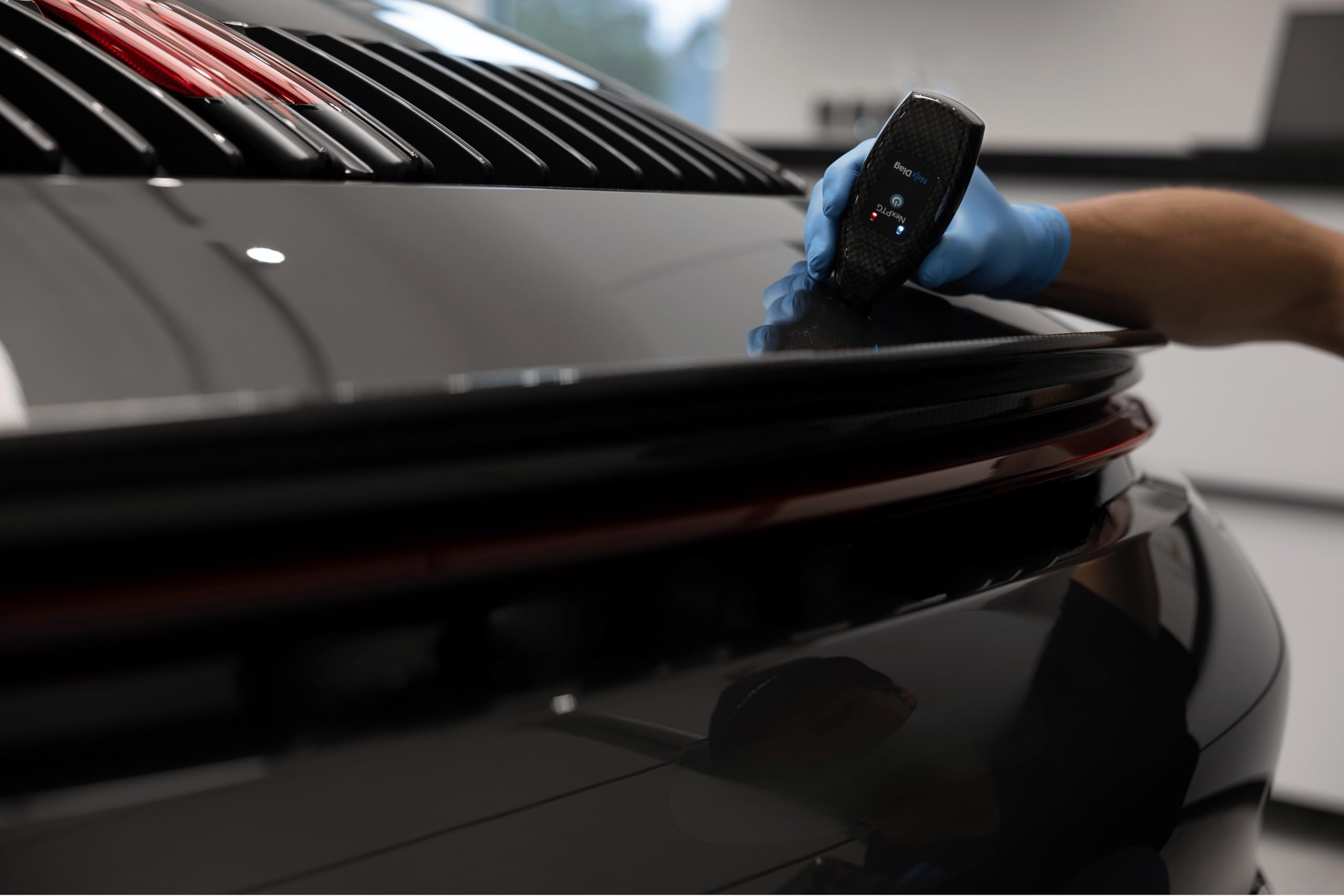 NexPTG PRO Carbon Spessimetro con App iOS/Android | auto lak test | spessimetro vernice | Sonda sferica | Tester professionale spessore vernice auto