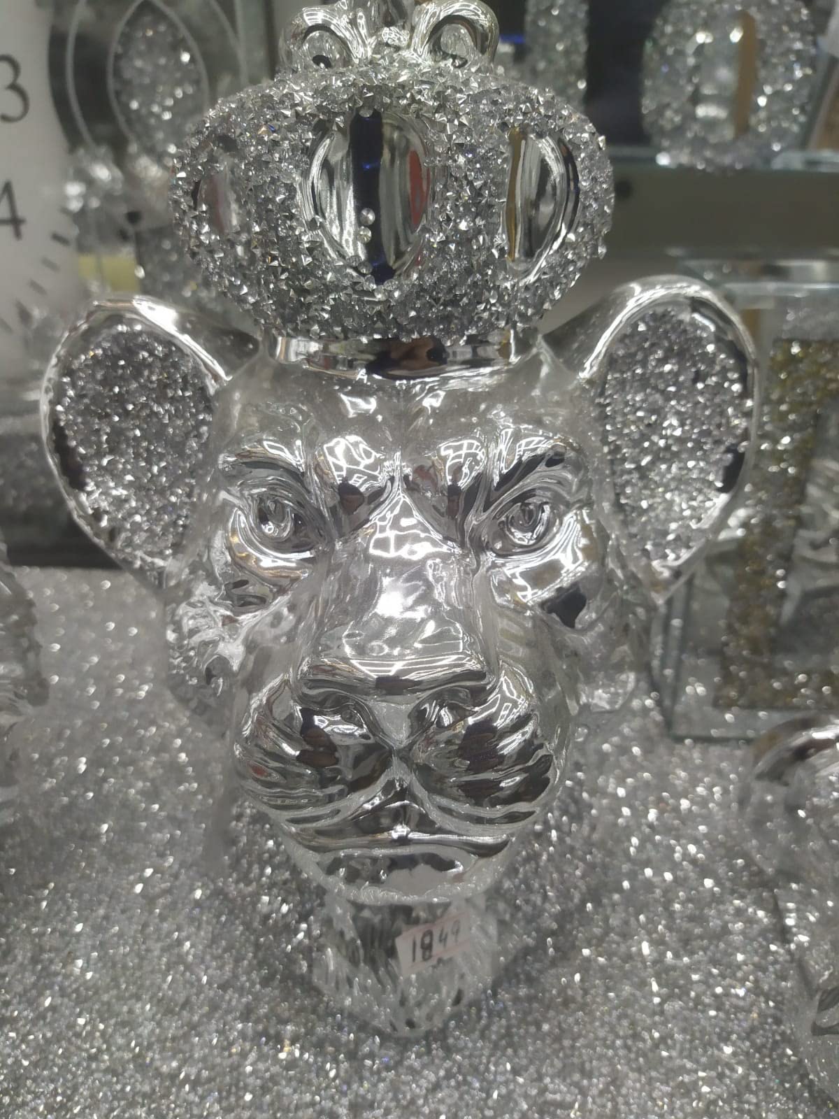 Biznest Silver Chrome Crushed Diamond Lion Queen Face Crystal Ornament Statue Shelf Décor