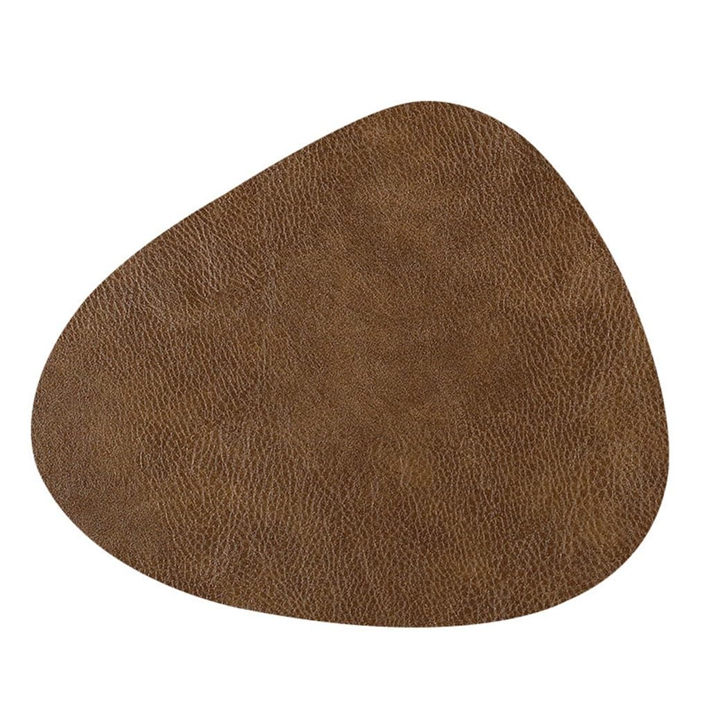 Set de table en cuir léger pour des dîners conviviaux à la maison