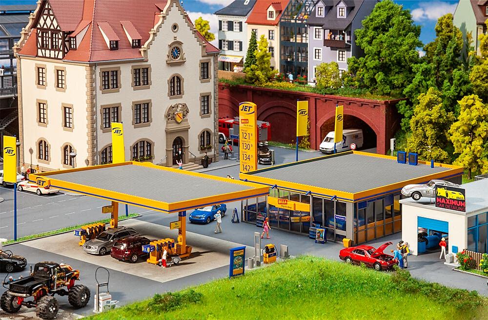 Faller 130589 H0 Jet-Tankstelle, Divers