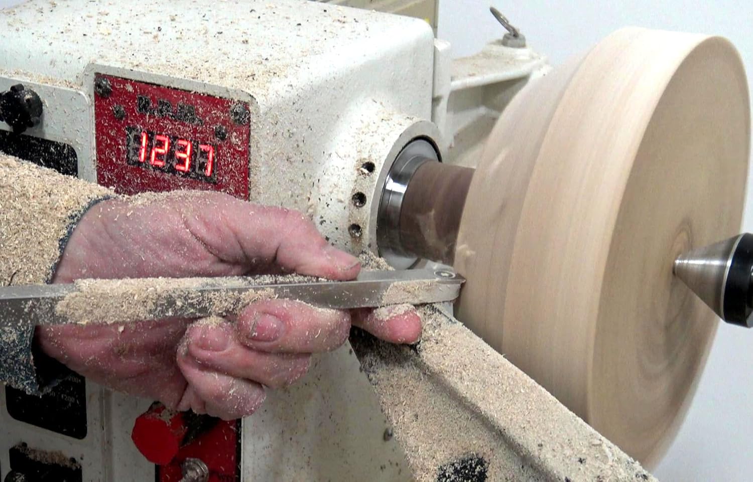 Rеvіеw Prоduсt Simple Woodturning Tools Full Size Set of 6 Carbide Tipped Wood Turning Lathe Tools with Carbide Inserts, screws and Torx Star Wrench, PLUS Comfortable Foam Grip 17 Interchangeable Handle, USA Made