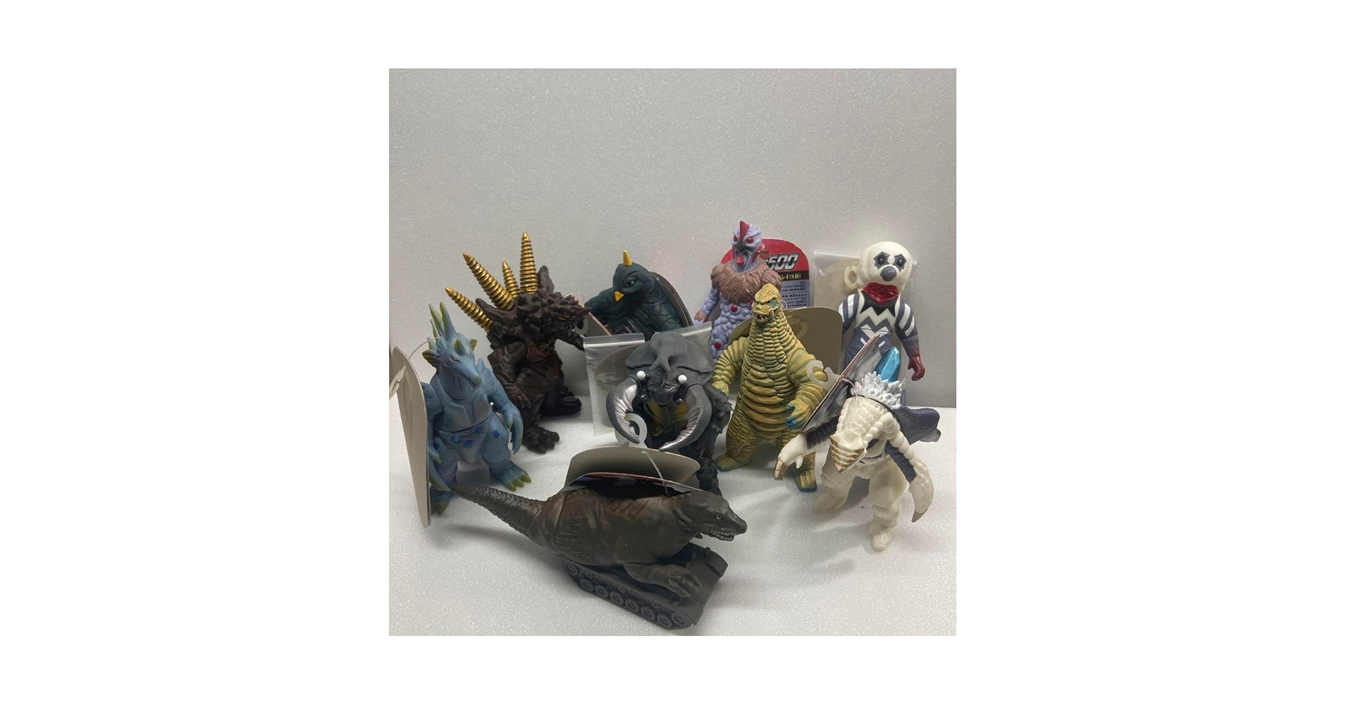 ウルトラ怪獣シリーズ500　怪獣ソフビ　85体セット 71tKbuz-MaL._UF350,350_QL50_.jpg