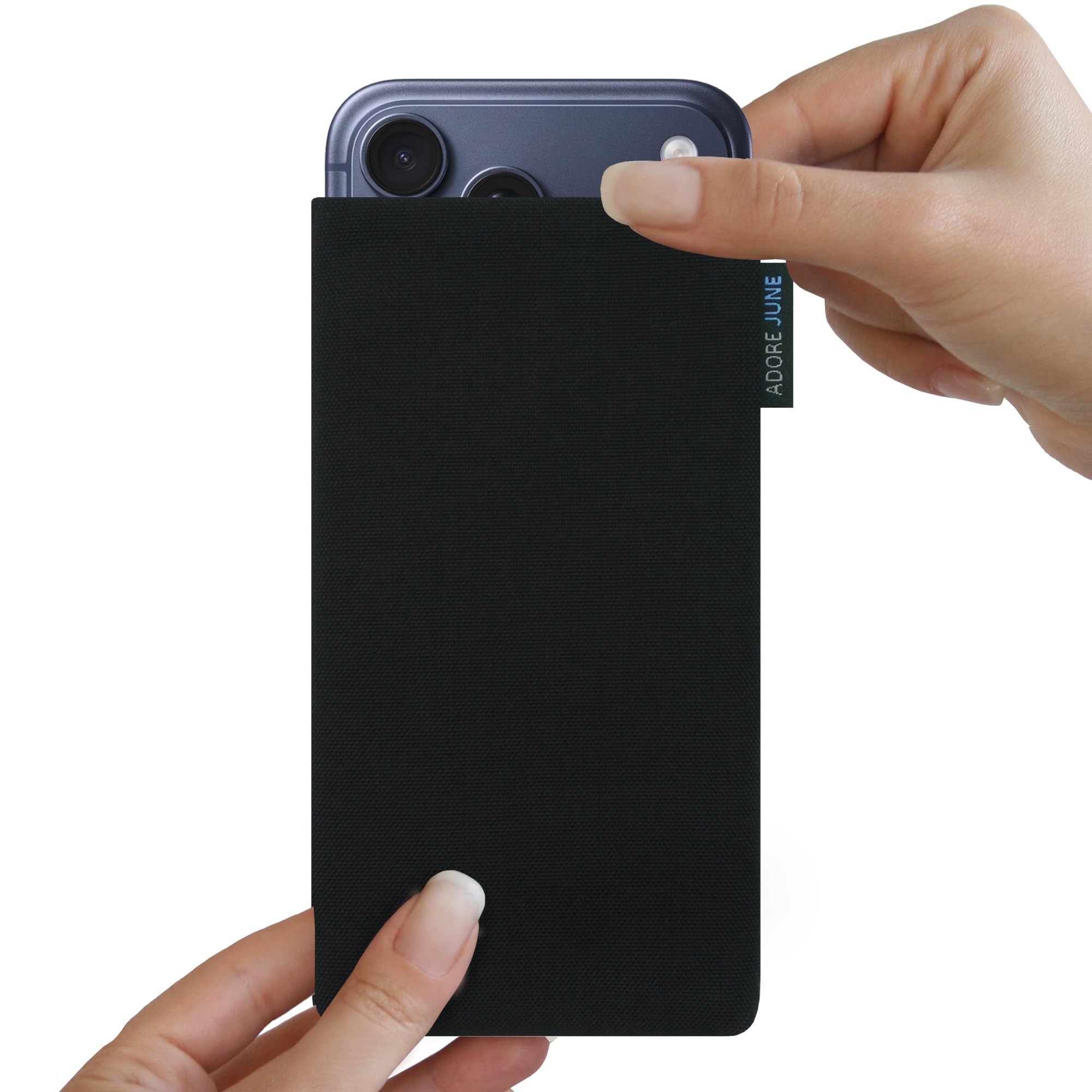 Adore June Classic Nero Custodia compatibile con iPhone 17 Pro Max, Tessuto Resistente con Display di Pulizia Effetto