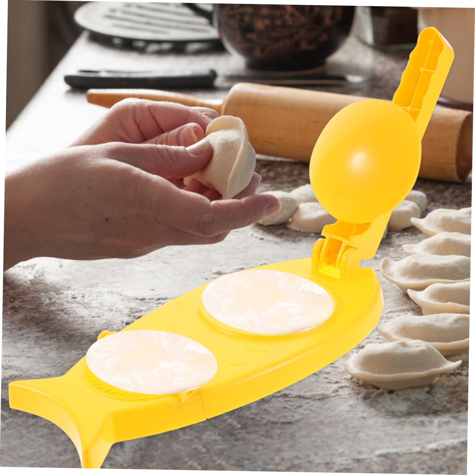 LABRIMP Dumpling Maker Press Dough Press Household Dumpling Presser Sturdy Handles Ergonomic Design
