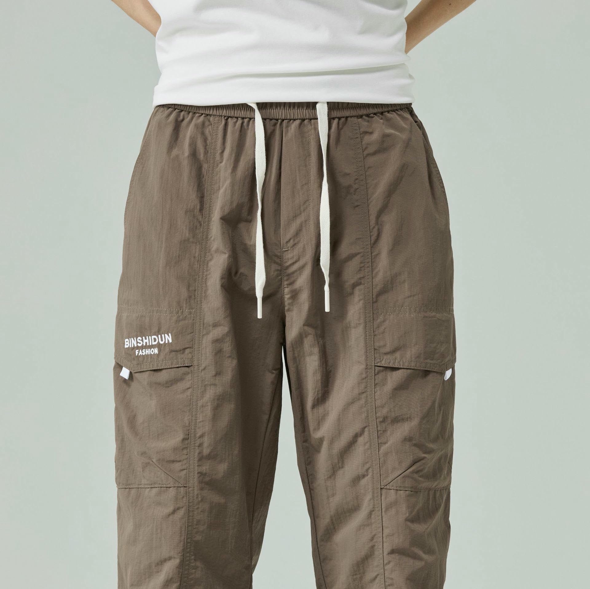 Pantaloni casual da lavoro versatili larghi in nylon sottile primavera estate da uomo