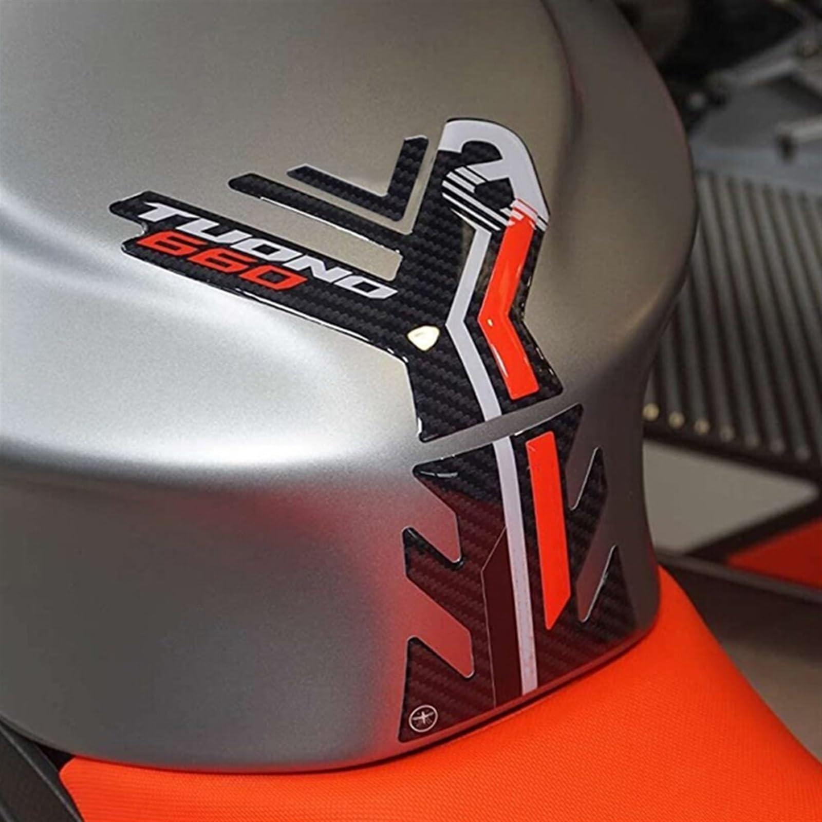 Paraserbatoio Per Aprilia RS660 - Adesivi Antiscivolo Neri - Foto 9