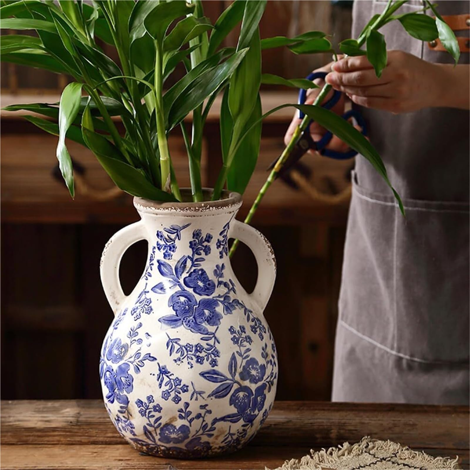 Vase en céramique style pichet bleu et blanc rustique deco etagere D2