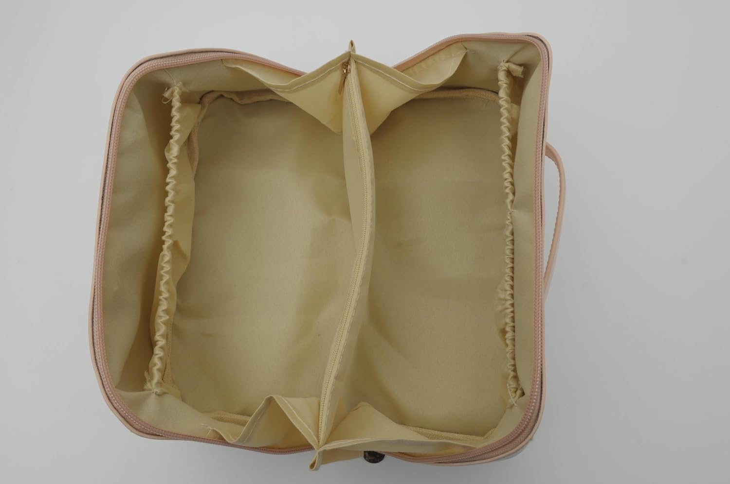 Travel Makeup Bag for Women, Cosmetic Organozer Case, Waterproof PU Leather Toiletry Bag withHandle, Portable Storage for Skincare and Toiletries (Pink) image 2