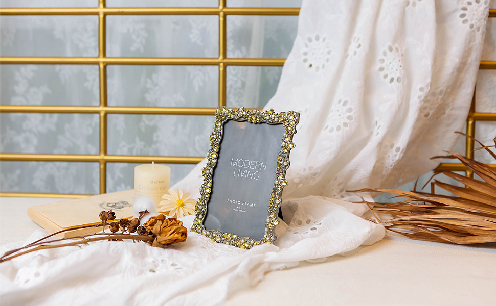 Amazon.com - NIKKY HOME 4x6 Jeweled Vintage Picture Frame with