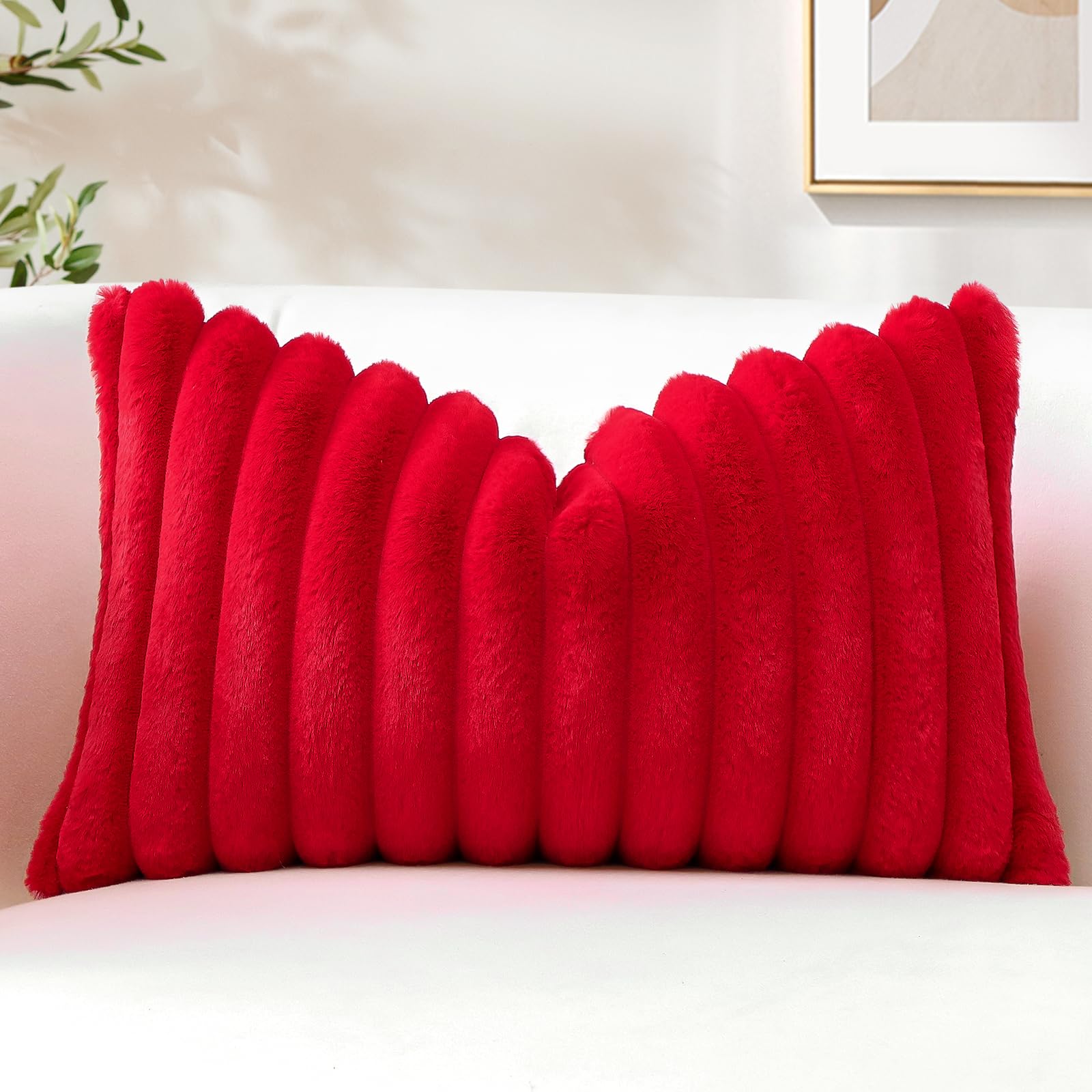 Sungeek 1 Stück Plüsch Samt Kissenbezug, Kunstpelz Weich Kissenbezüge Sofakissen Dekokissen Deko Zierkissenbezüge Flauschig Kissenhülle für Schlafzimmer Wohnzimmer (30x50cm, Rot)