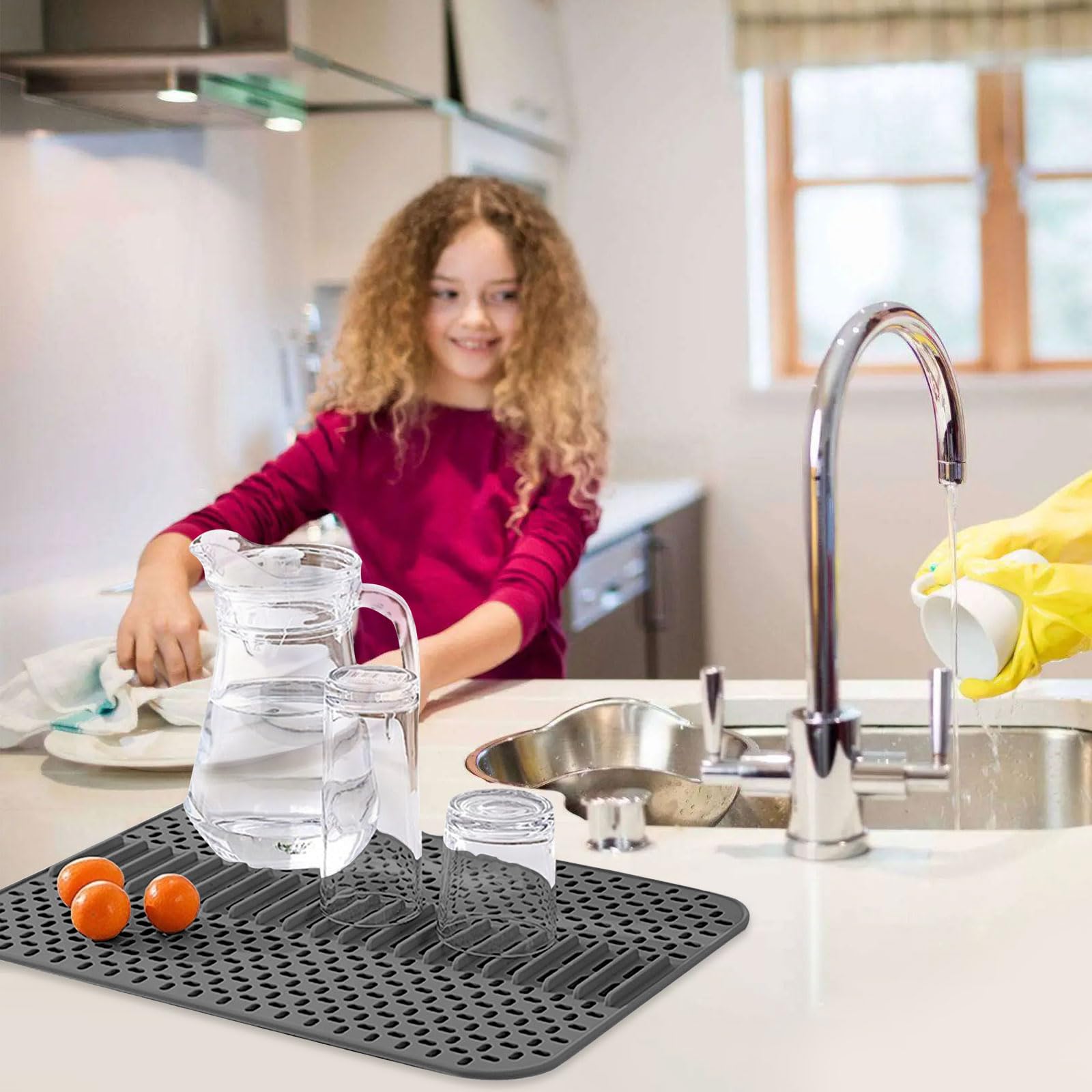 Tapis D'évier Silicone Cuisine - Protection Anti-rayures, Résistant à La Chaleur, Drainage Rapide (26.5 X 26.5 Cm, Gris Foncé) - 12