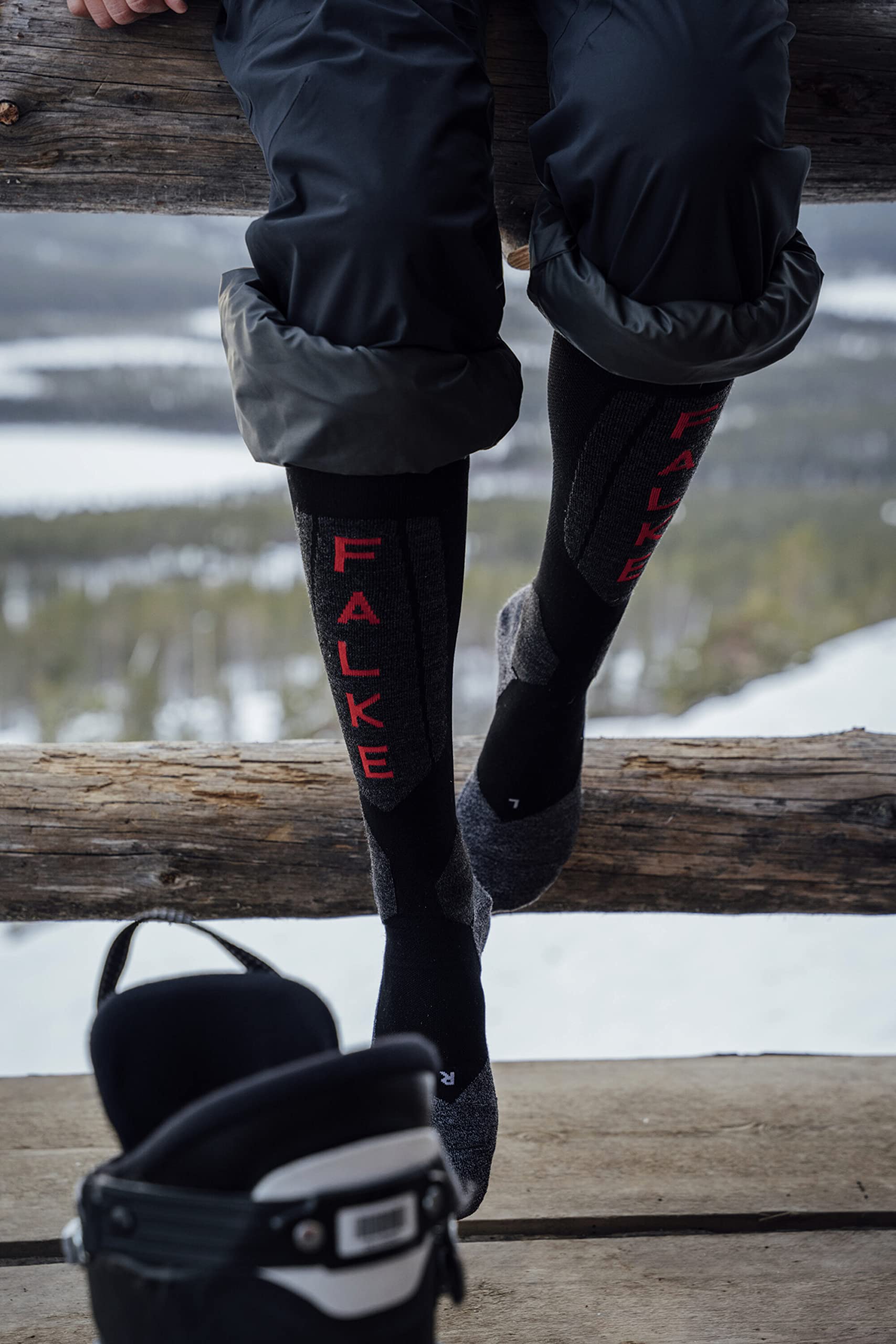 FALKE SK5 Expert dames skiing kniekousen, roze met rood