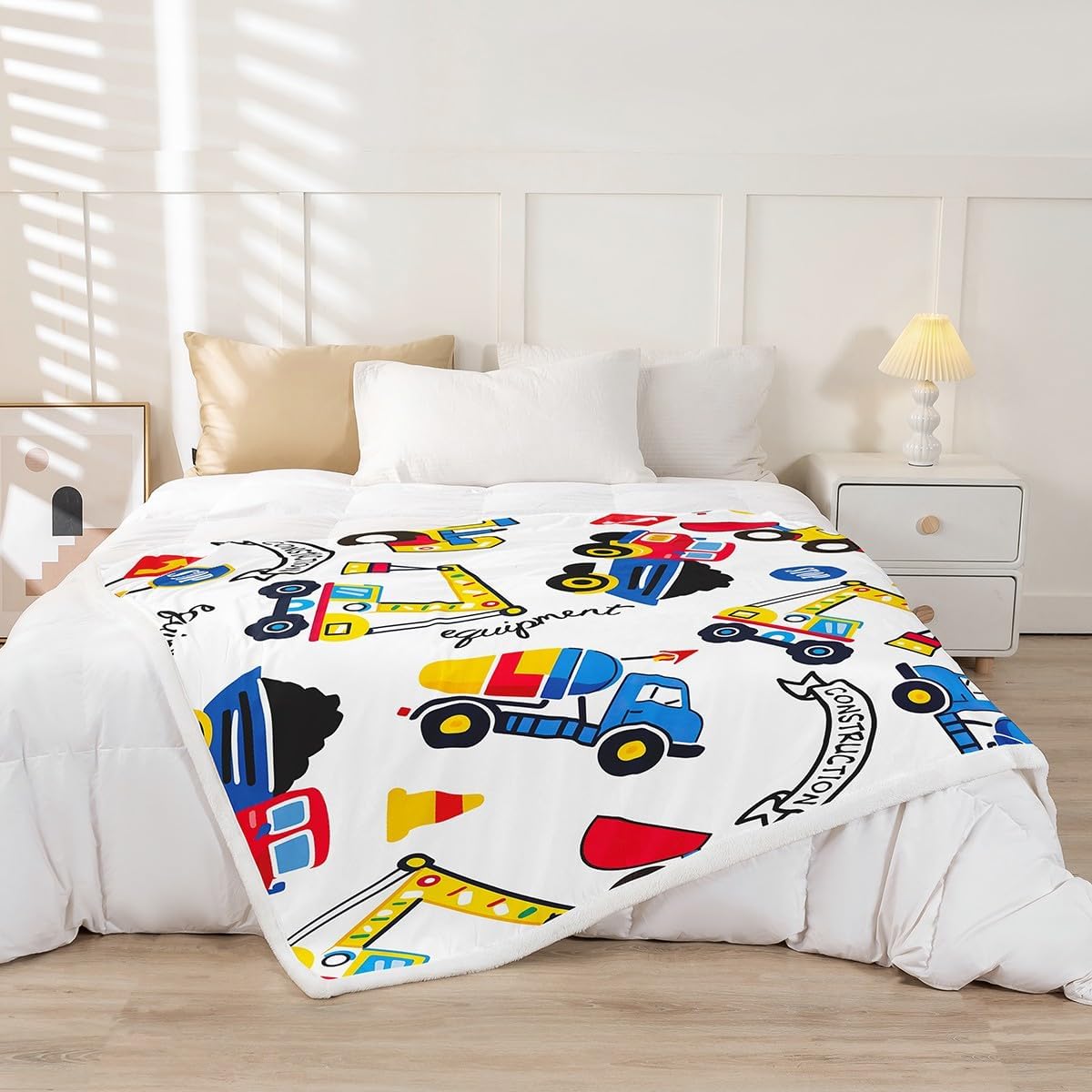 Cartoon Construction Excavator Throw Blanket for Kids Boys Girls Teens Vehicle Car Blanket Construction Truck Sherpa Blanket Child Plush Blankets for Bed Sofa Couch Fuzzy Blanket Throw 50"x60"