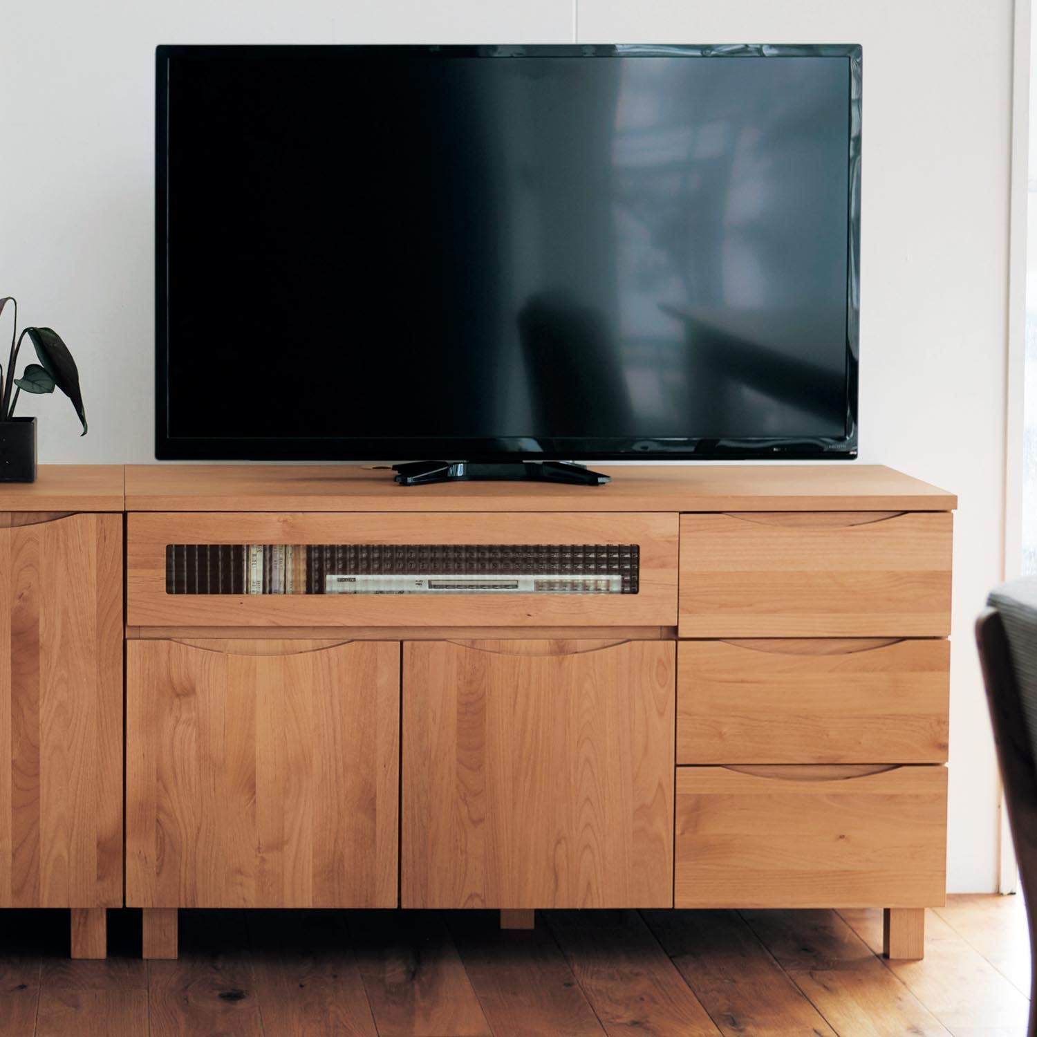 Amazon｜[ベルメゾン] テレビ台 アルダー材 ローボード・テレビ台